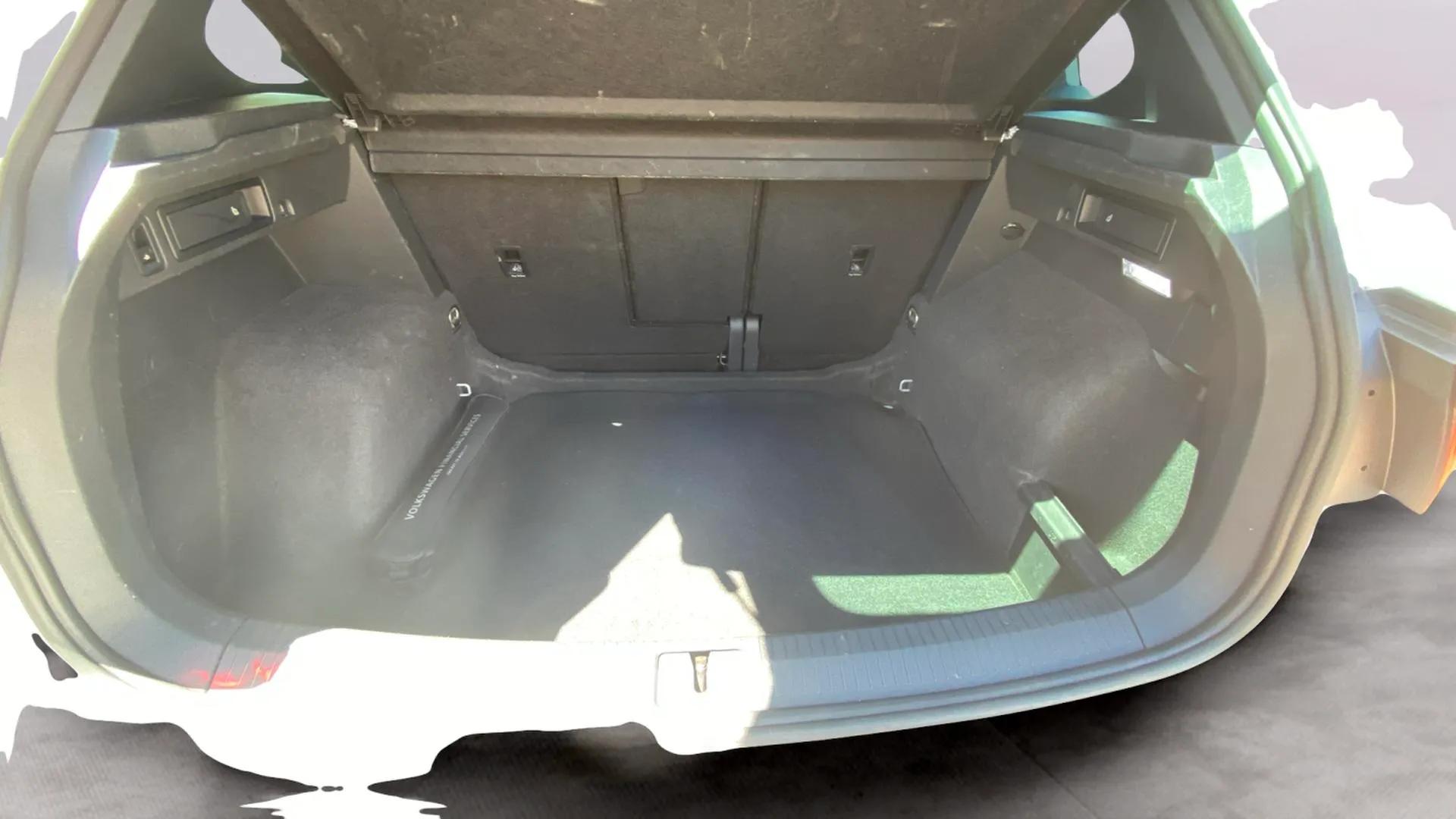 Volkswagen Tiguan R-Line 2.0 TDI DSG - foto 18