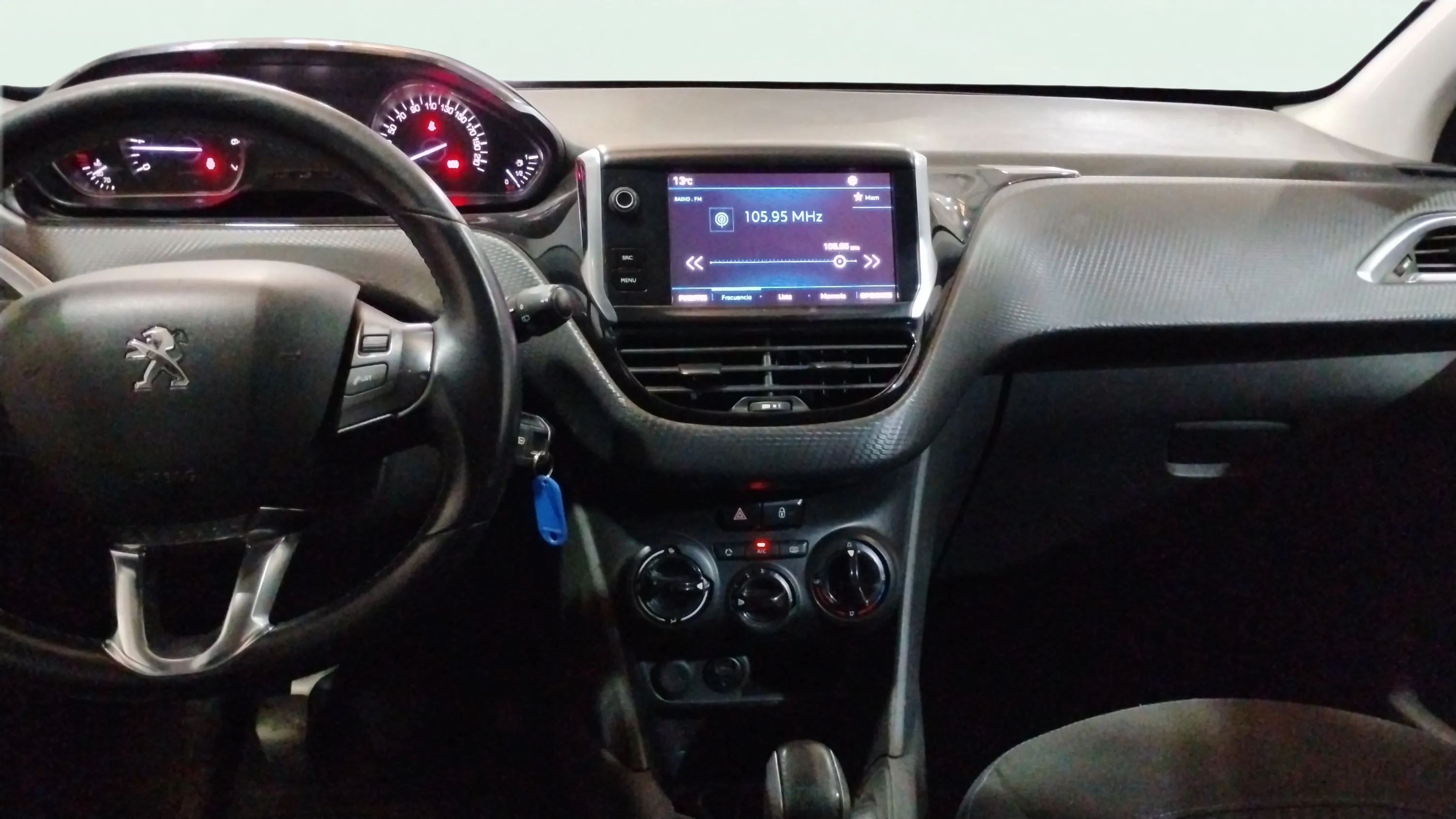 Peugeot 208 Style 1.2L PureTech - foto 13
