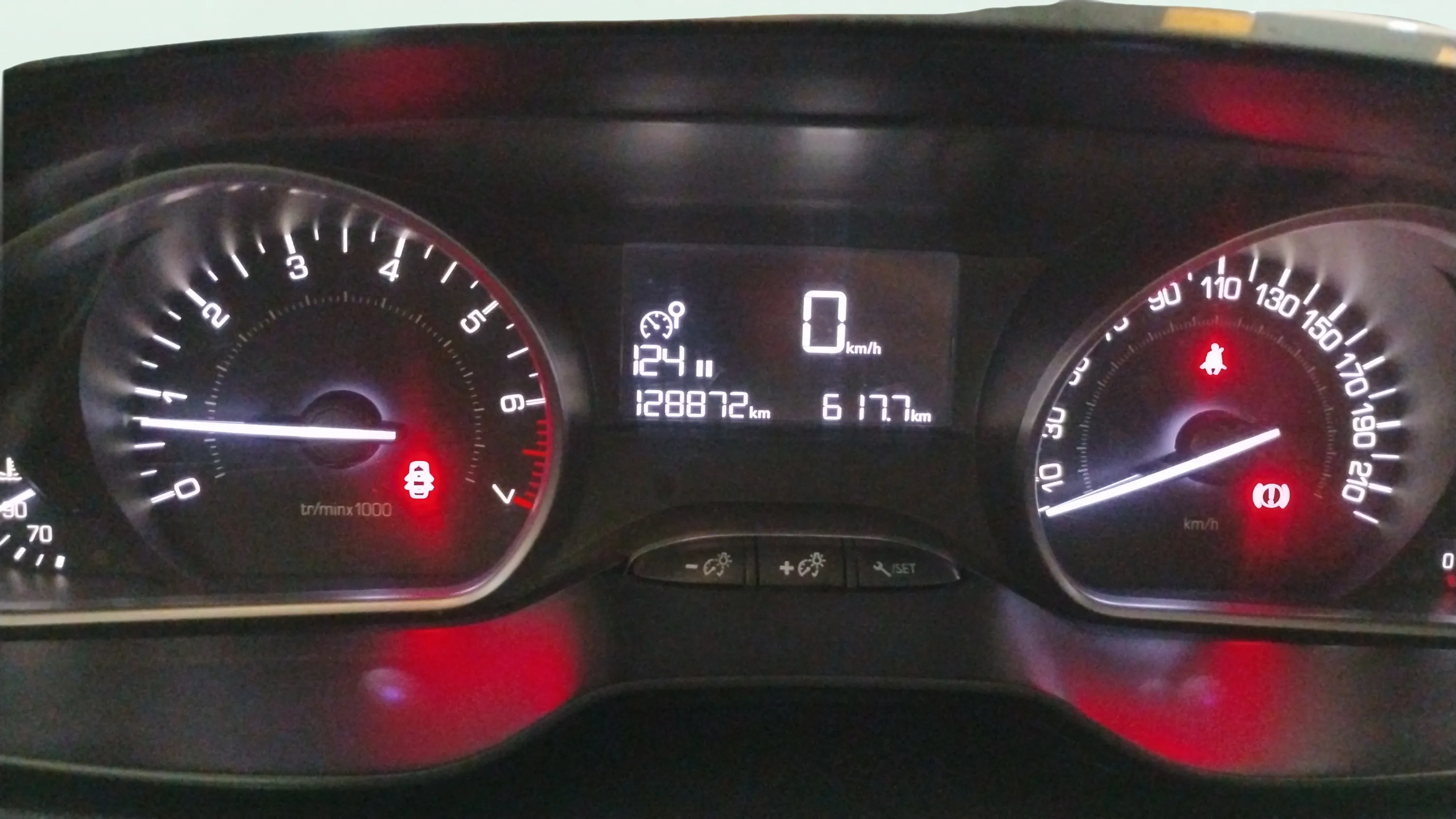 Peugeot 208 Style 1.2L PureTech - foto 16