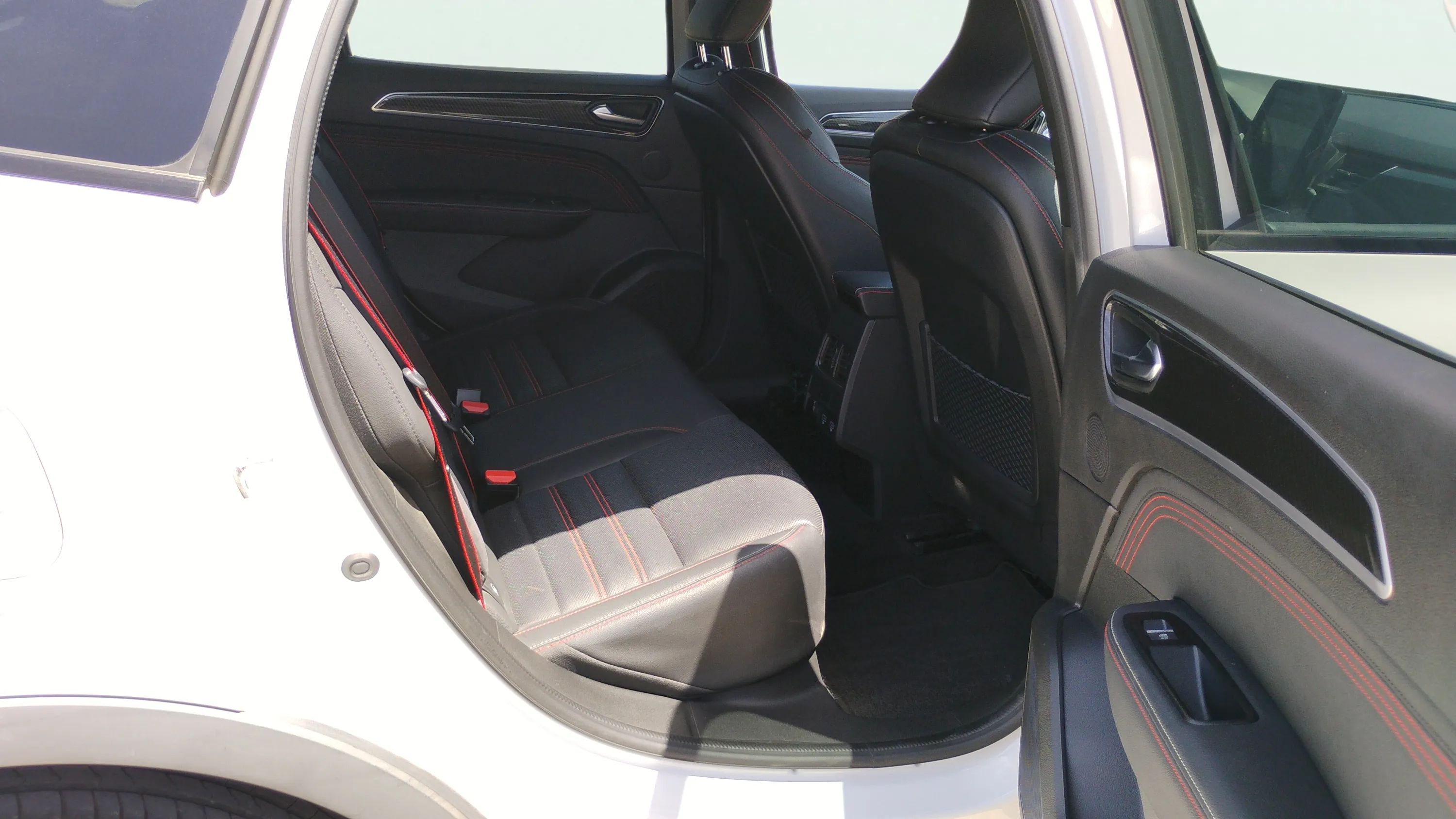 Renault Arkana RS Line E-Tech Híbrido - foto 15