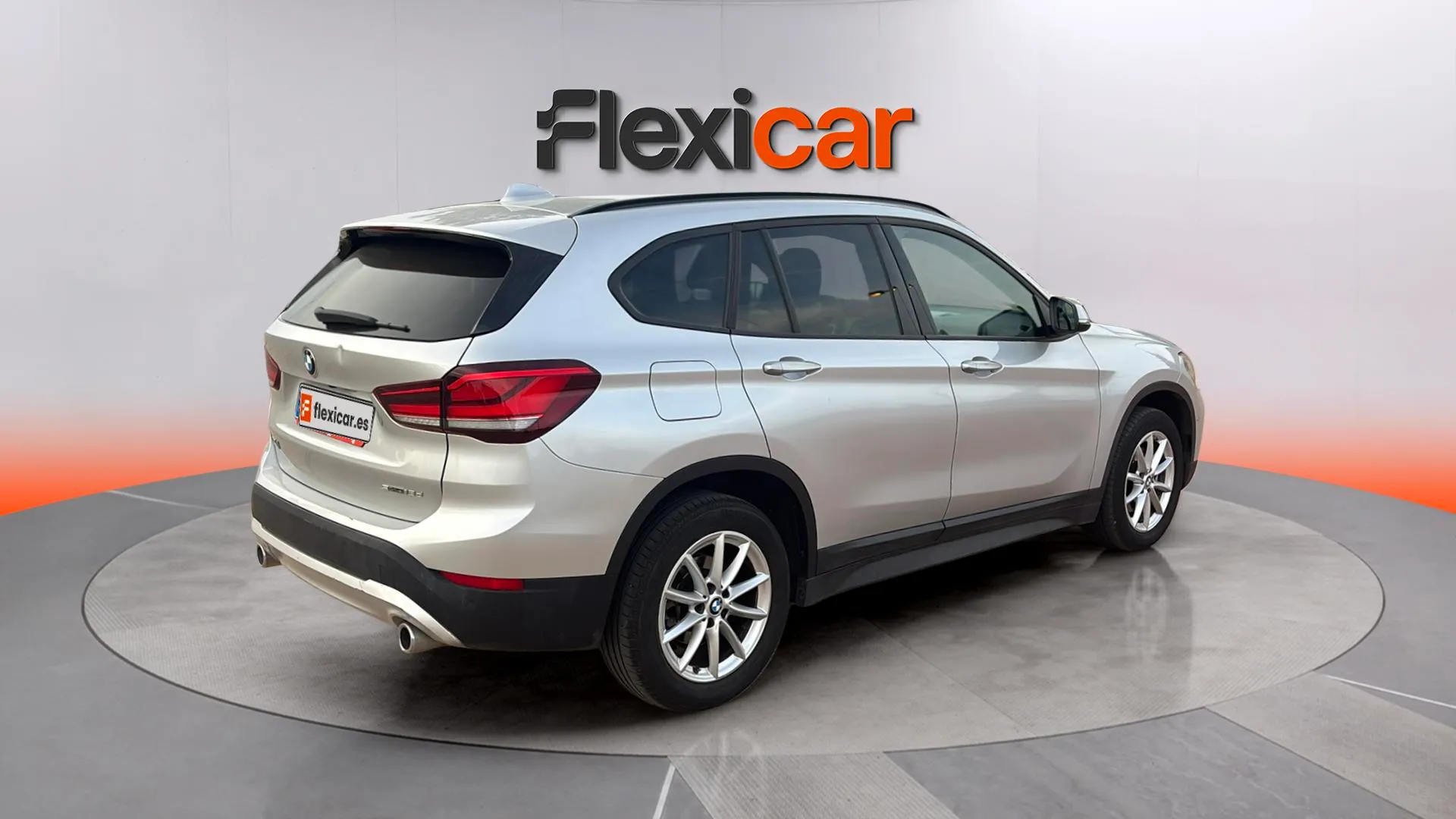 BMW X1 sDrive18d - foto 7