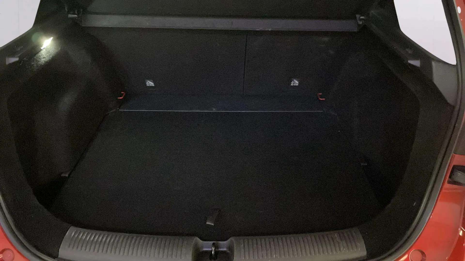 MG ZS Hybrid+ Luxury - foto 6