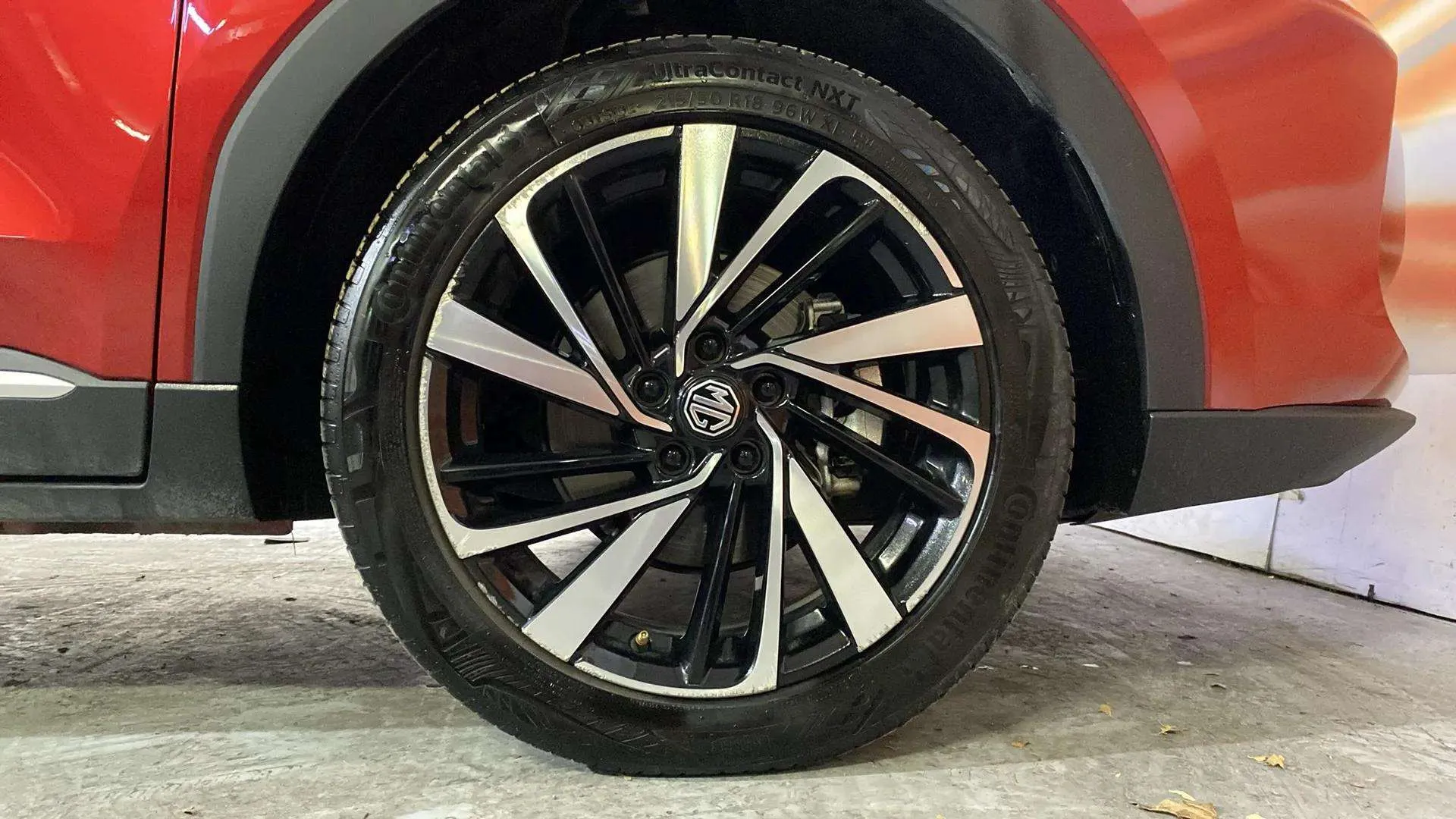 MG ZS Hybrid+ Luxury - foto 20