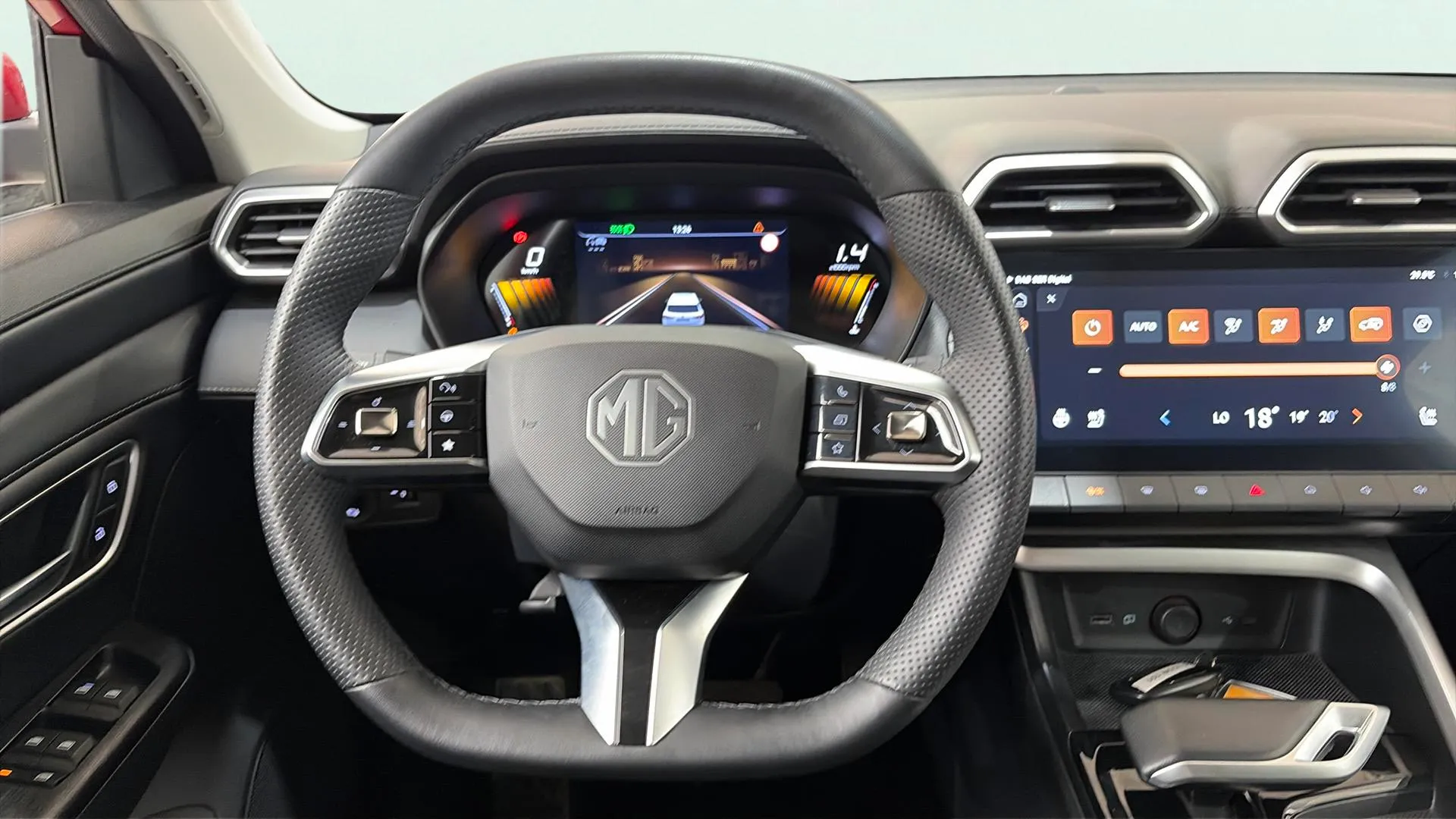 MG ZS Hybrid+ Luxury - foto 13