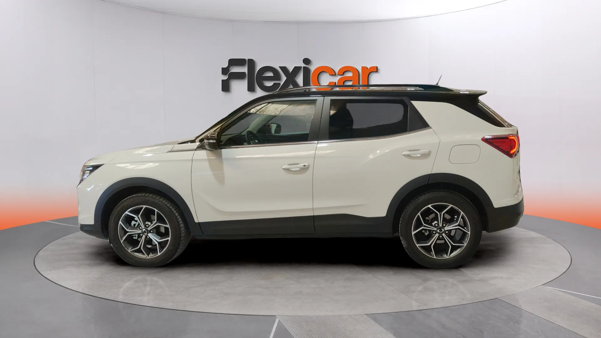 SsangYong Korando G15T LP Limited - foto 4