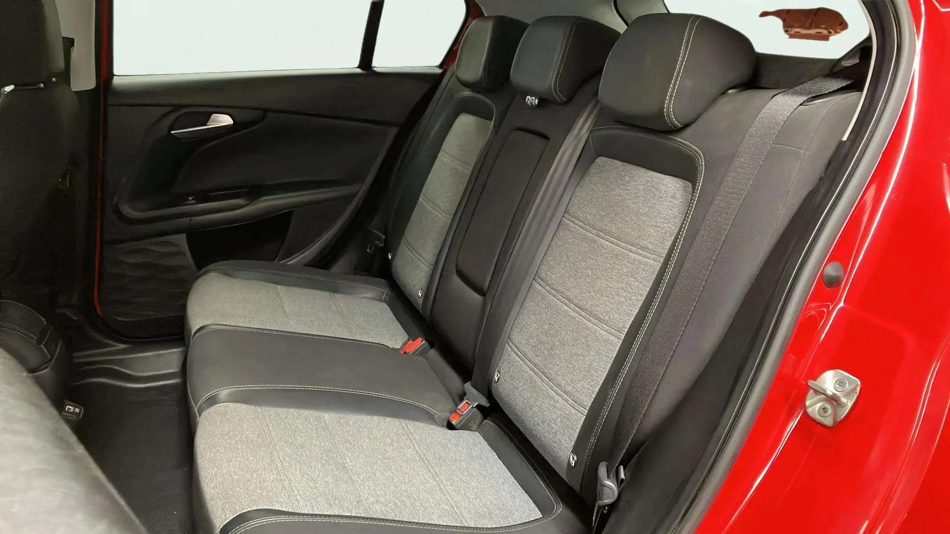 Fiat Tipo Cross 1.0 - foto 13
