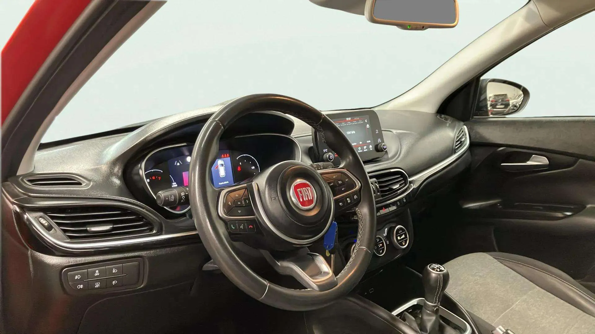 Fiat Tipo Cross 1.0 - foto 9