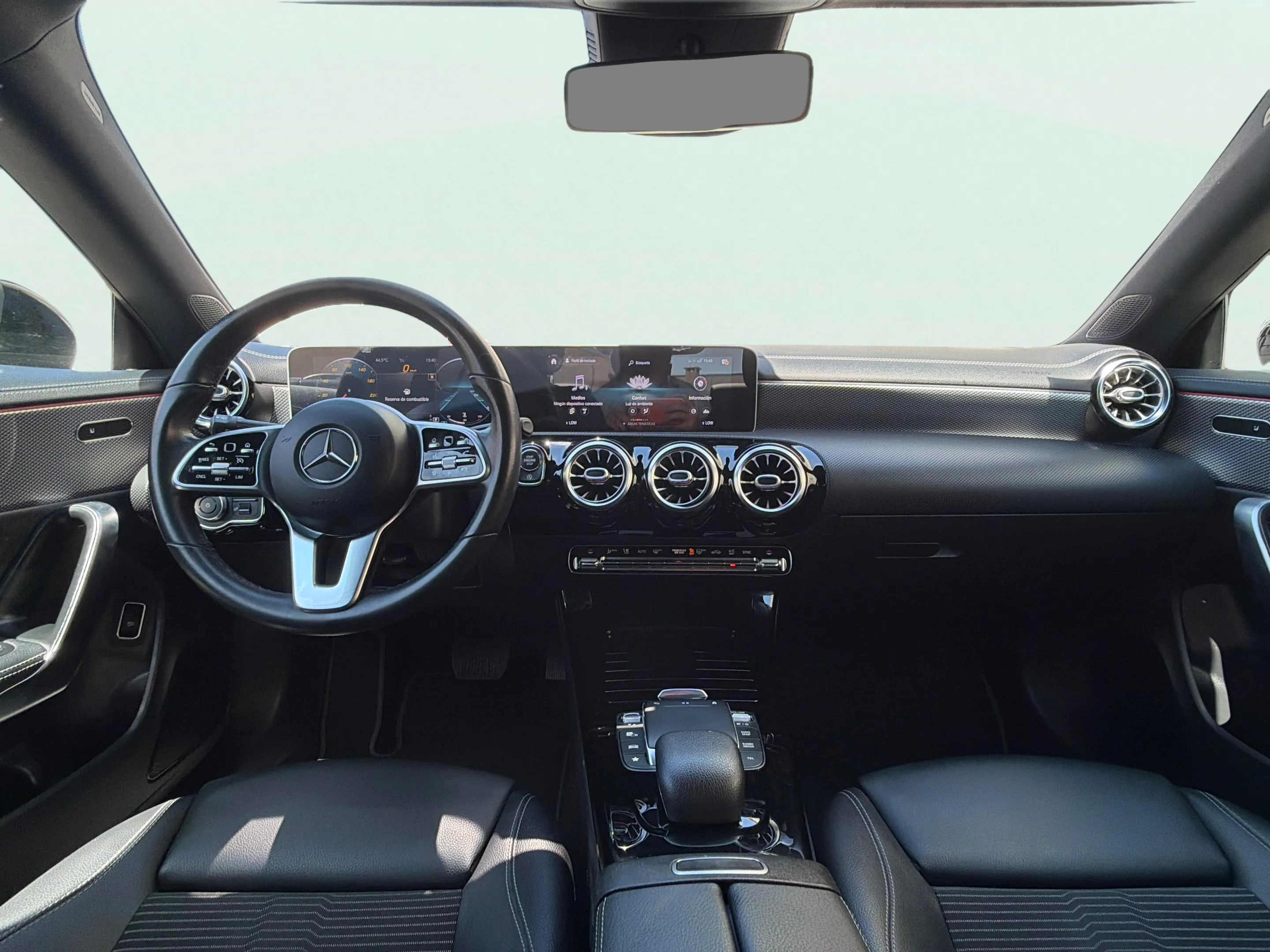 Mercedes-Benz CLA 200 - foto 6