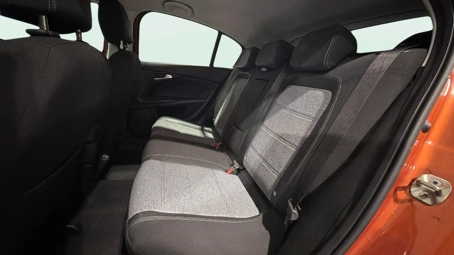 Fiat Tipo Cross 1.0 - foto 17