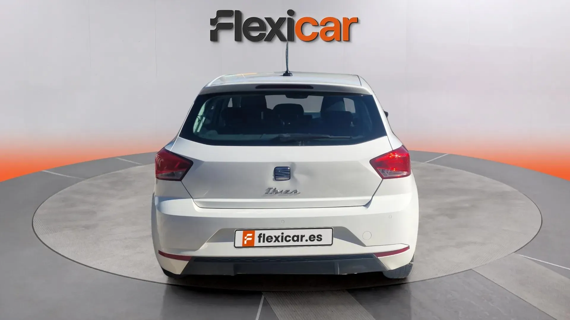 SEAT Ibiza 1.0 MPI Reference - foto 6