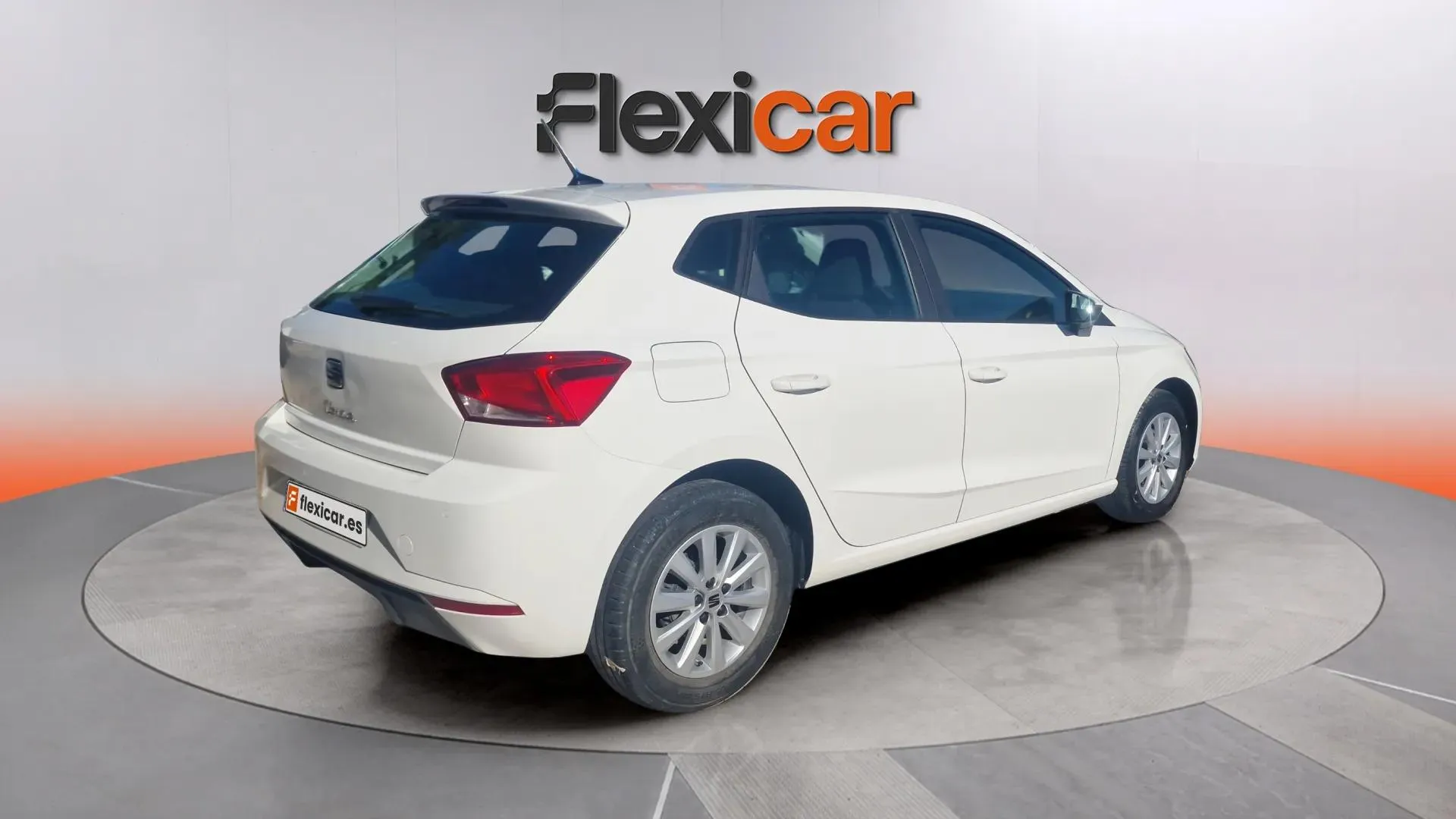 SEAT Ibiza 1.0 MPI Reference - foto 5