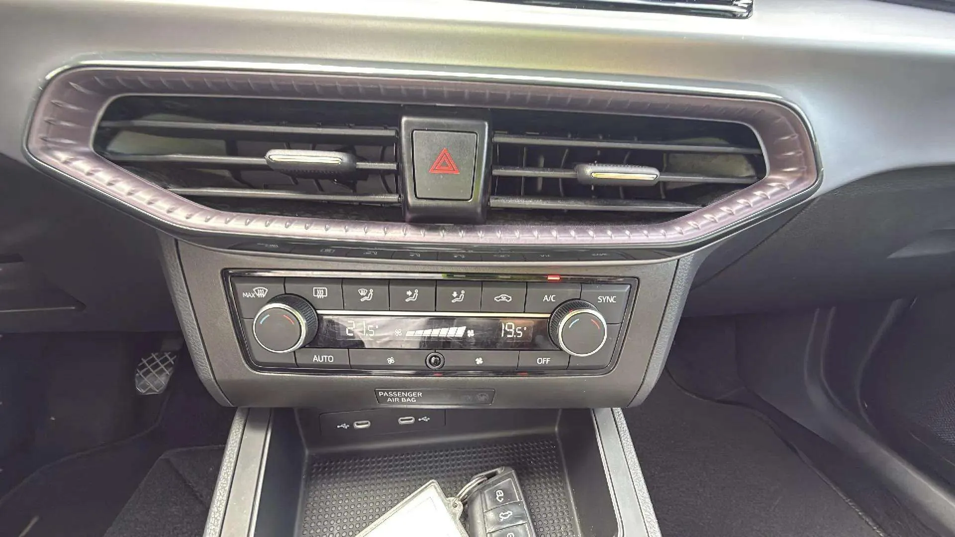 SEAT Ibiza 1.0 TSI Xcellence - foto 16