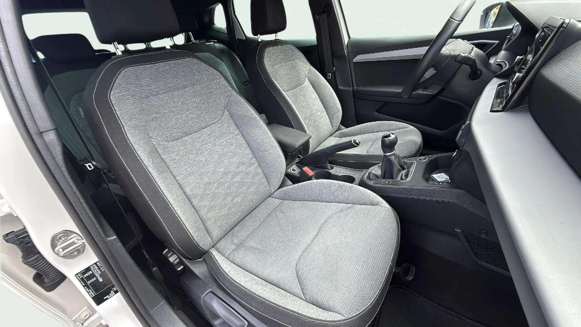 SEAT Ibiza 1.0 TSI Xcellence - foto 18