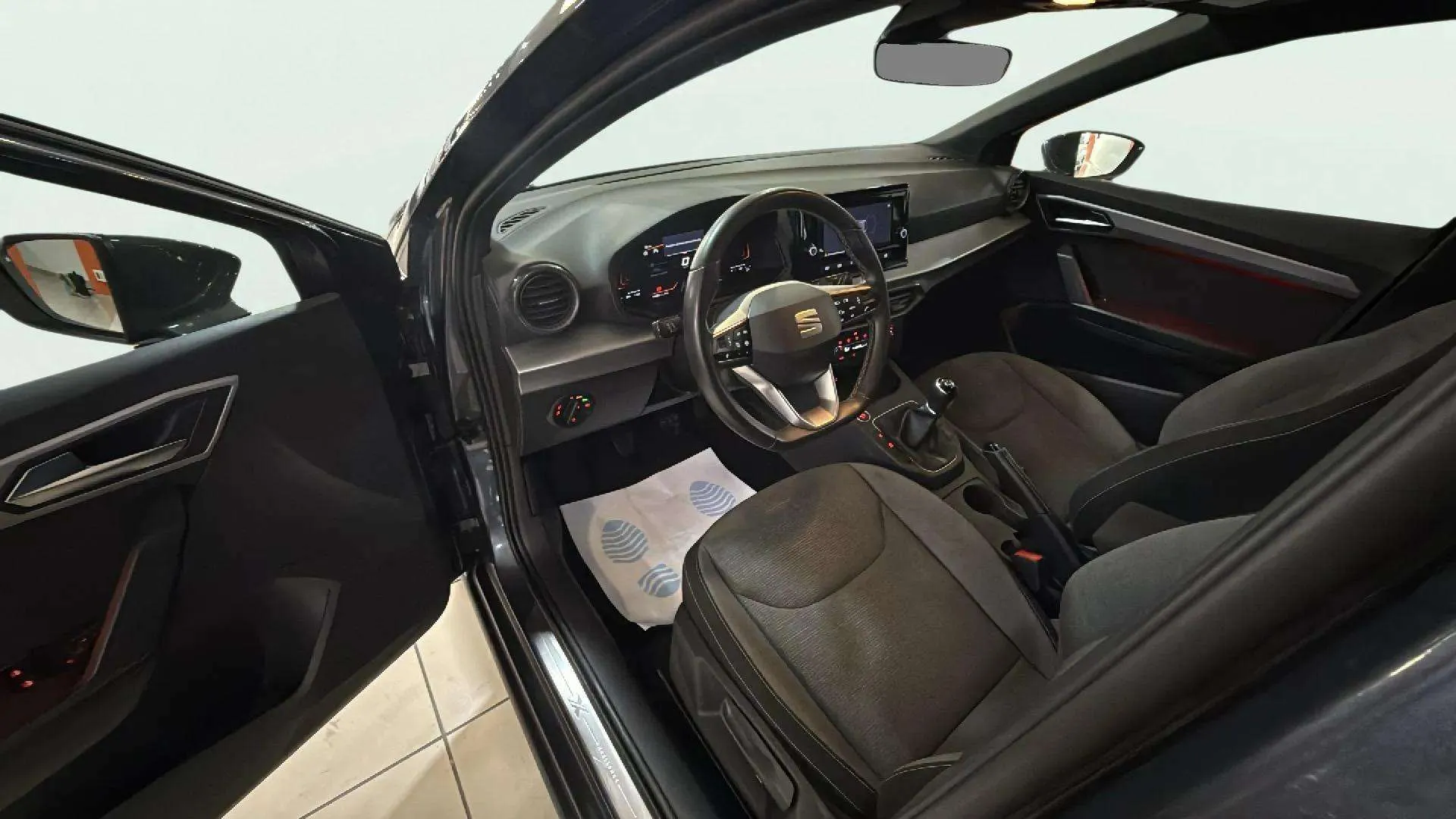 SEAT Ibiza 1.0 TSI Xcellence - foto 12