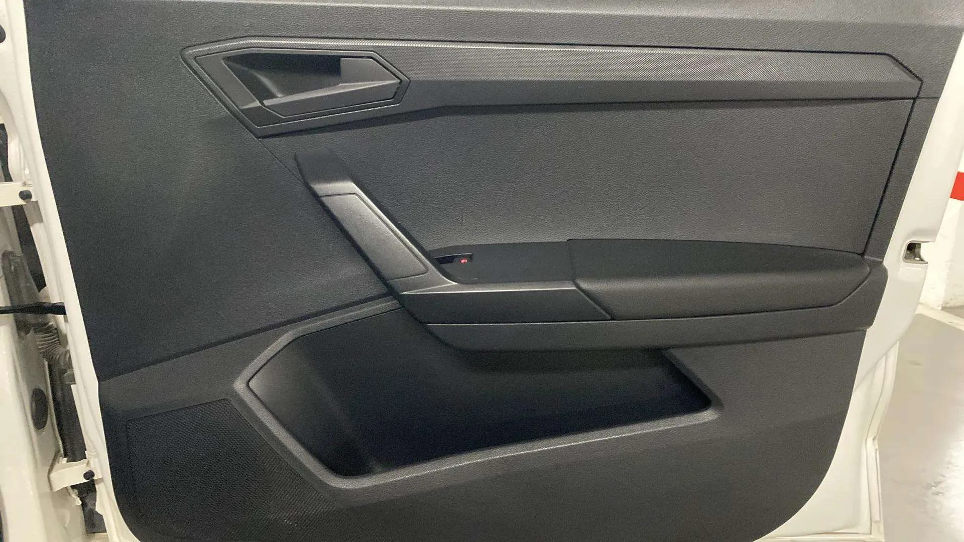 SEAT Ibiza 1.0 MPI Reference - foto 29