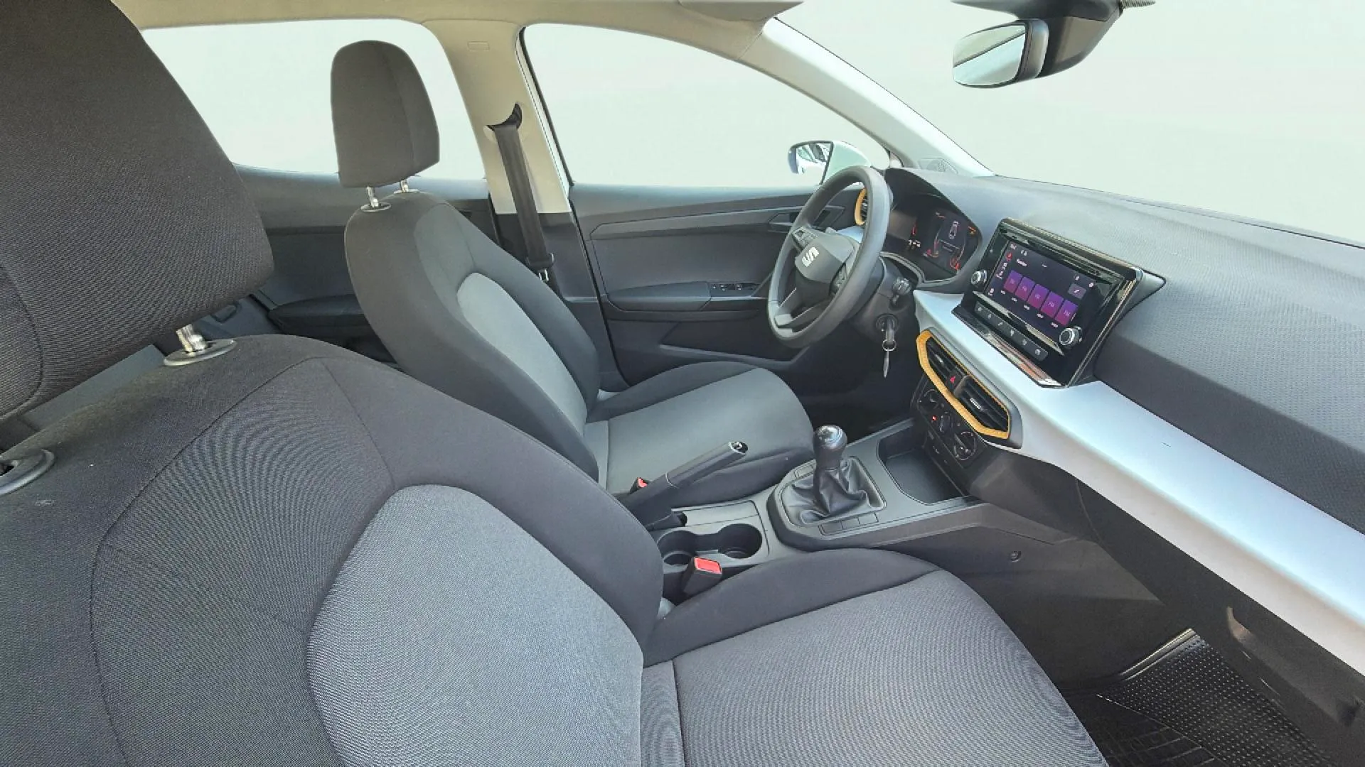 SEAT Ibiza 1.0 MPI Reference - foto 15