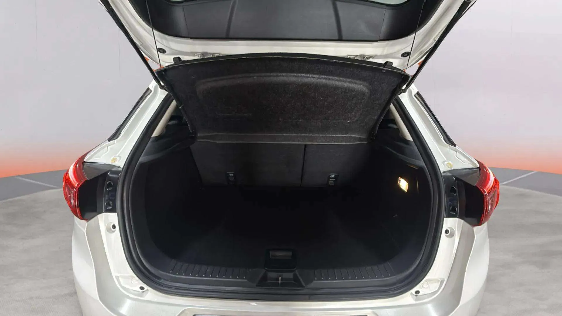 Mazda CX-3 1.5 Skyactiv DE Lux Whi Trav 2WD - foto 18