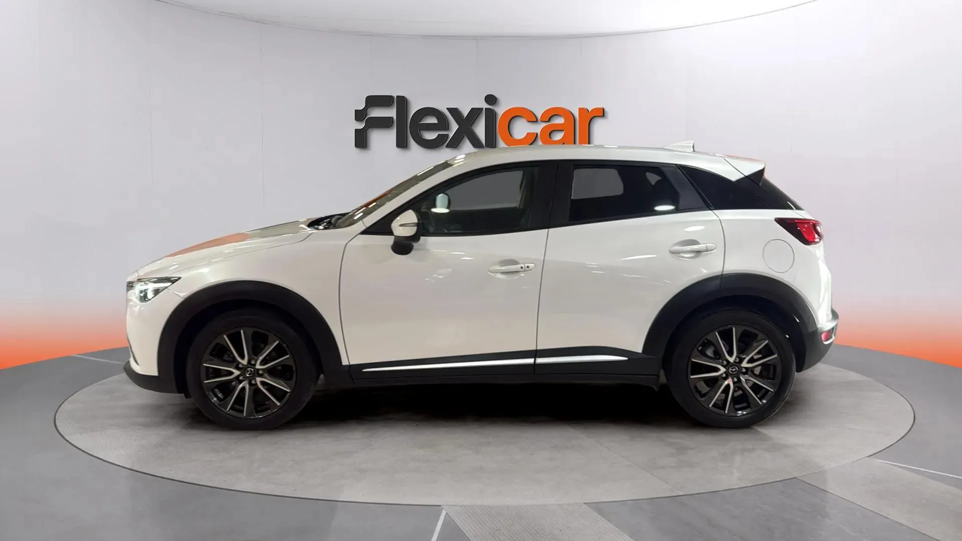 Mazda CX-3 1.5 Skyactiv DE Lux Whi Trav 2WD - foto 5