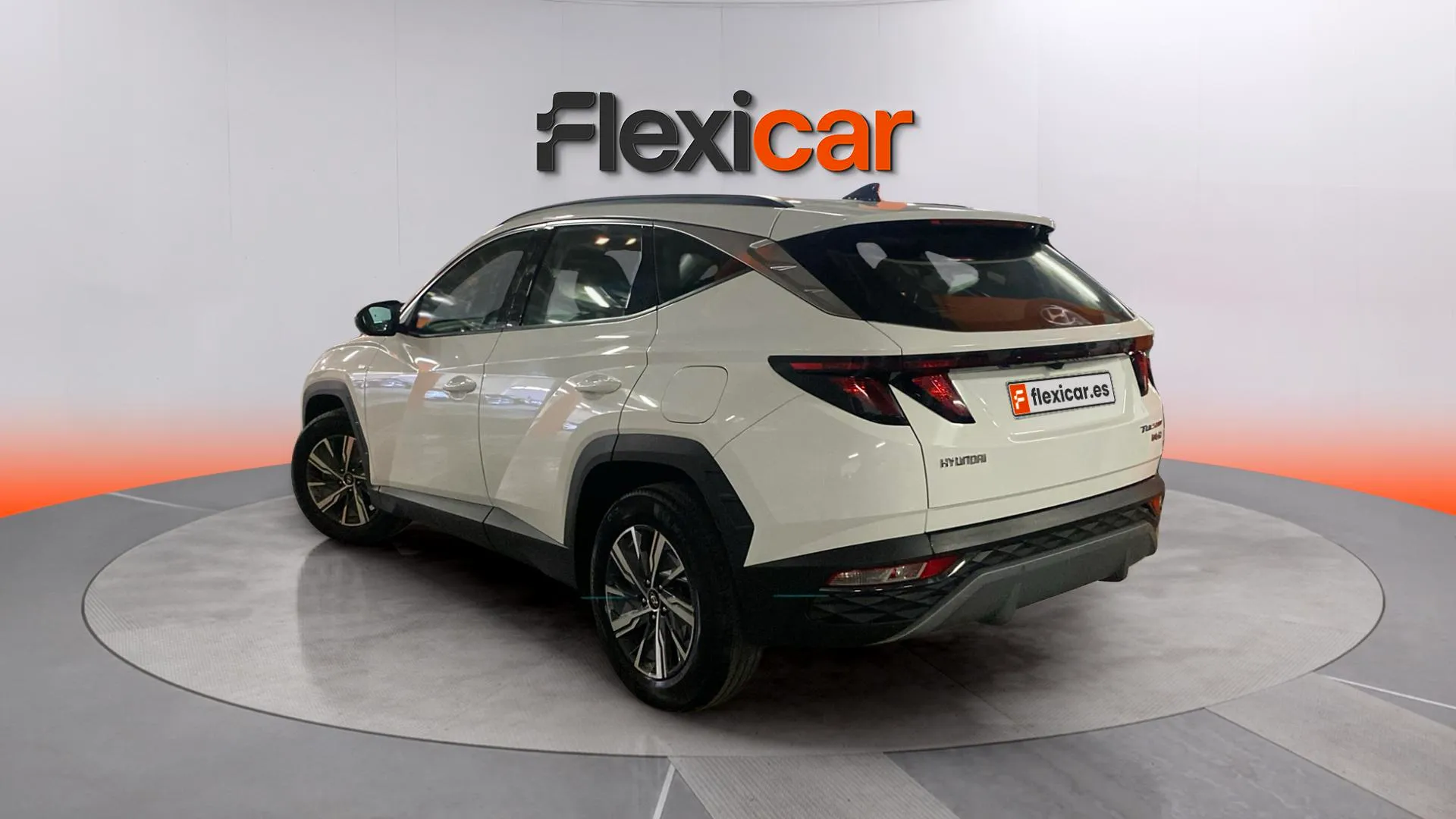 Hyundai Tucson 1.6 CRDi 48V Maxx - foto 6