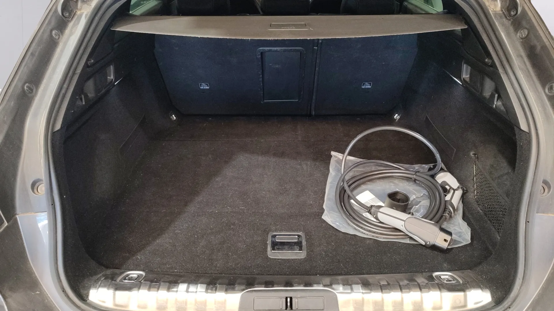Peugeot 508 SW Allure Hybrid 225 e-EAT8 - foto 9