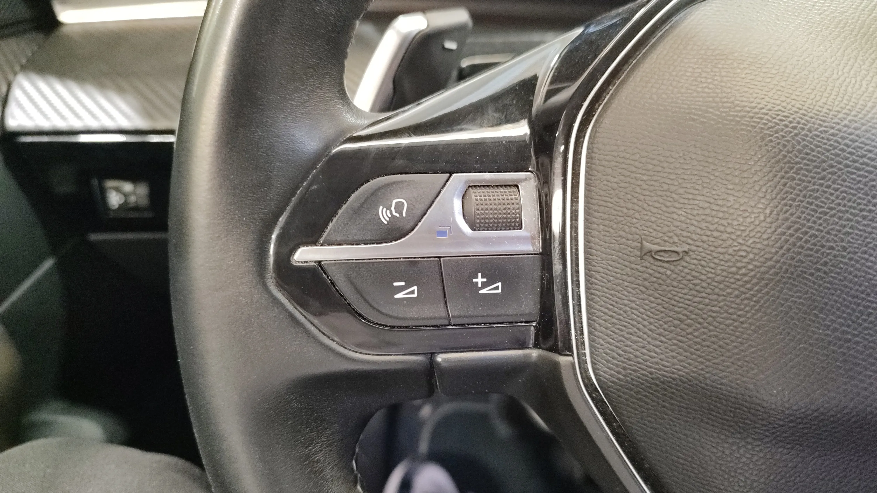 Peugeot 508 SW Allure Hybrid 225 e-EAT8 - foto 14