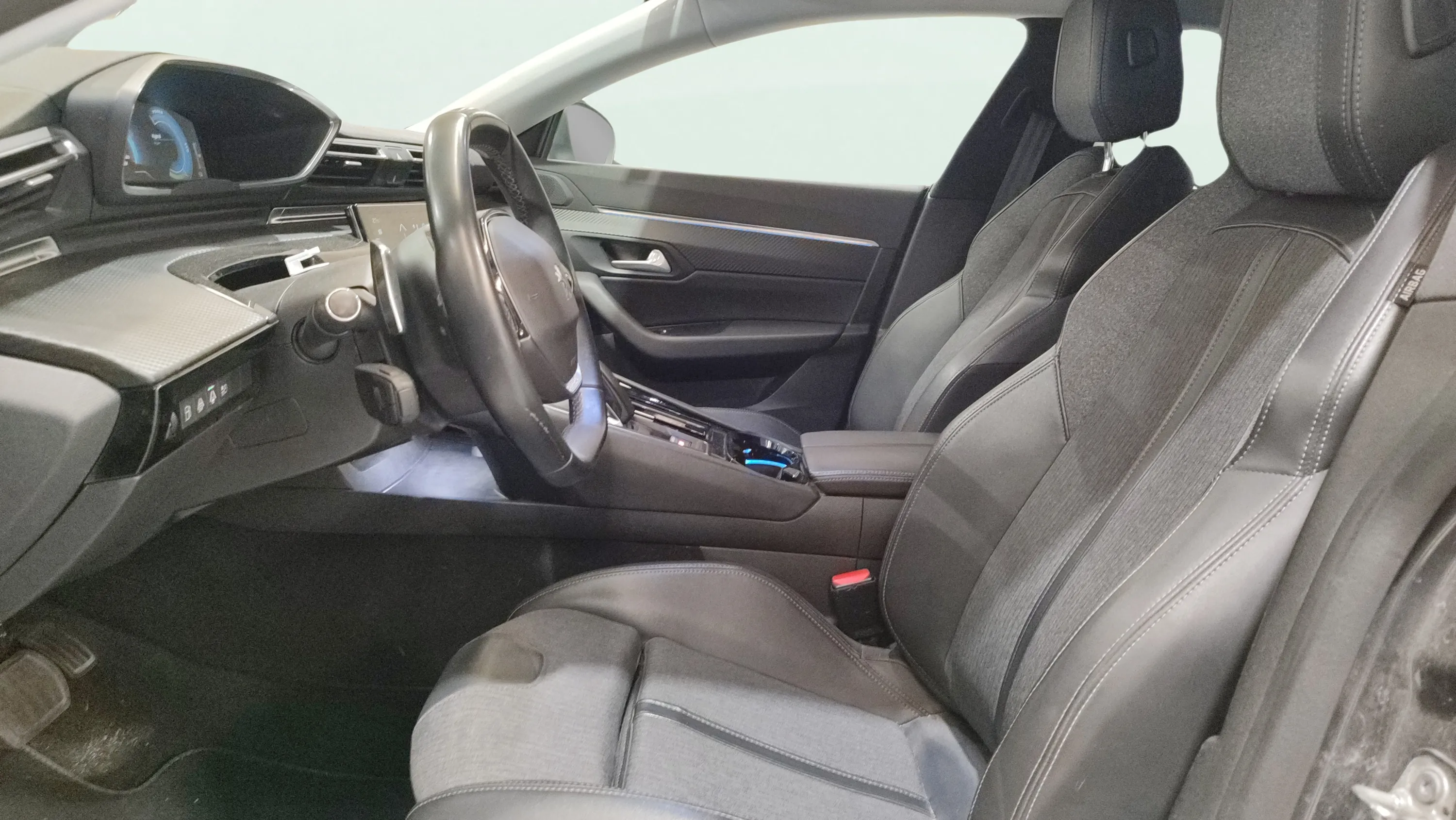 Peugeot 508 SW Allure Hybrid 225 e-EAT8 - foto 8