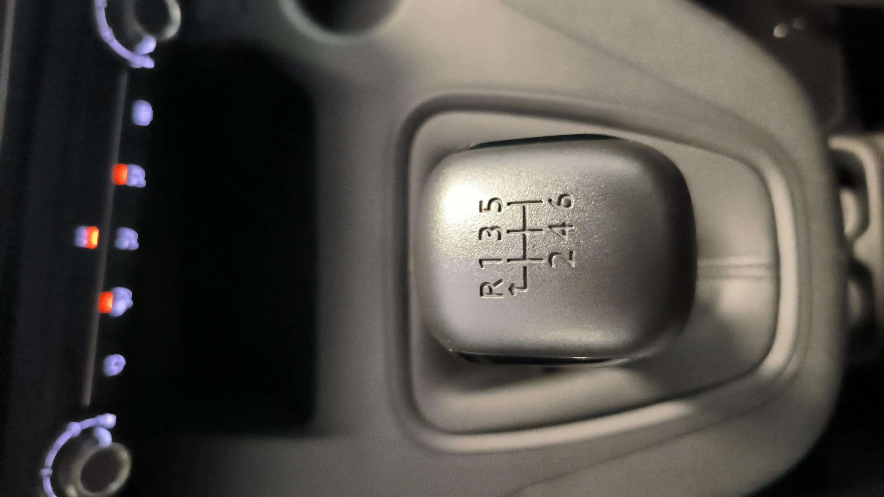Peugeot Rifter Active Pack Busin. Standard BlueHDi - foto 24