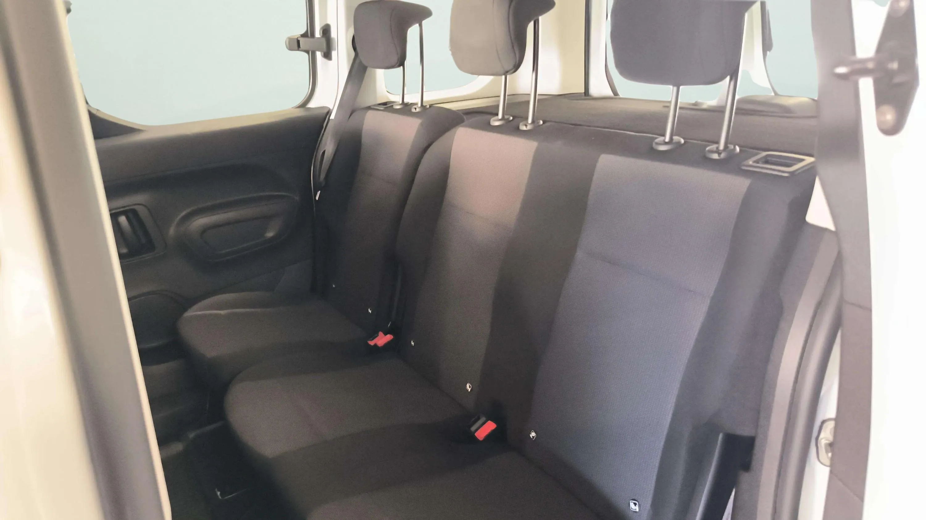 Peugeot Rifter Active Pack Busin. Standard BlueHDi - foto 25