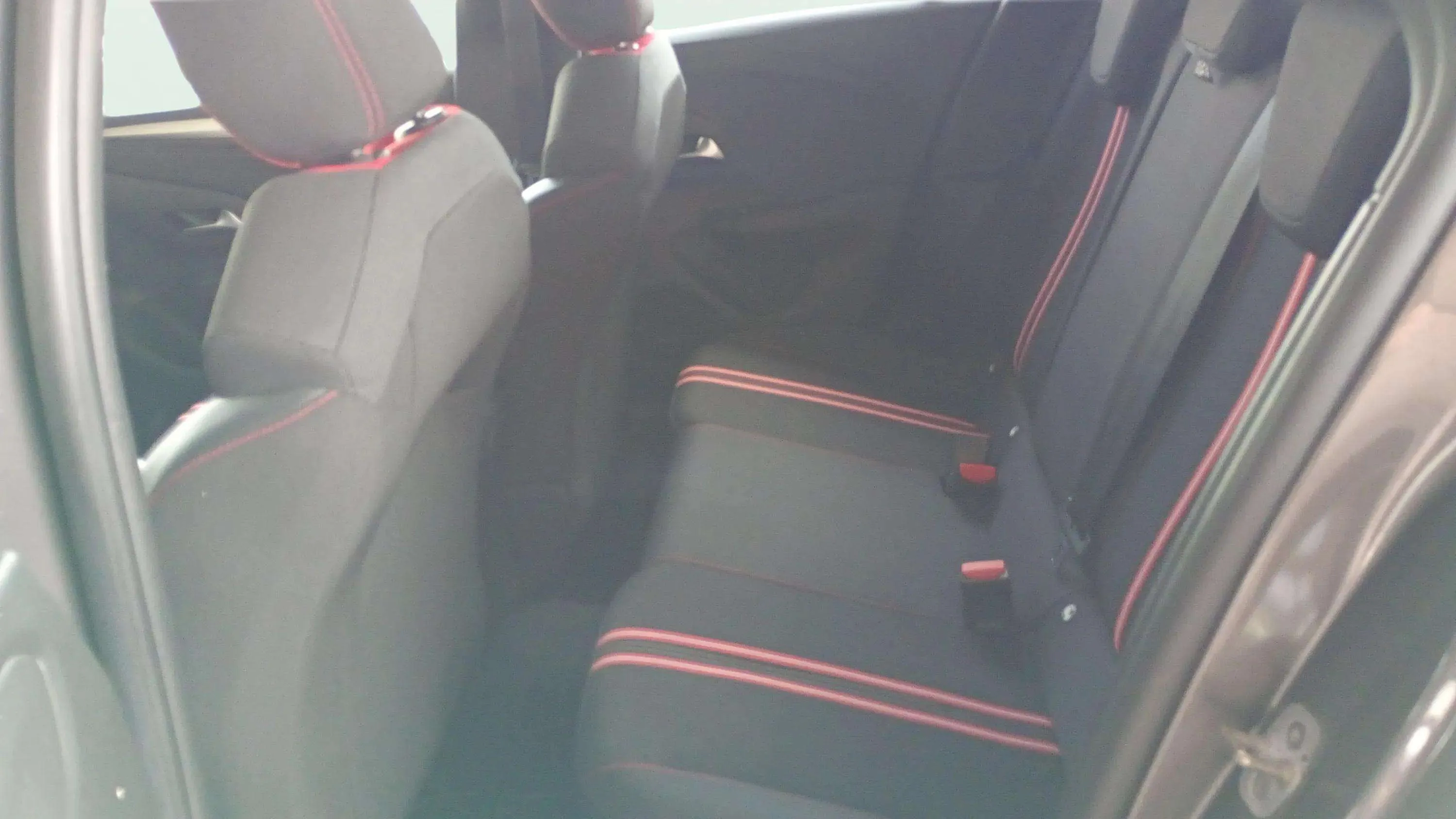 Opel Corsa 1.2T XHL Edition - foto 12