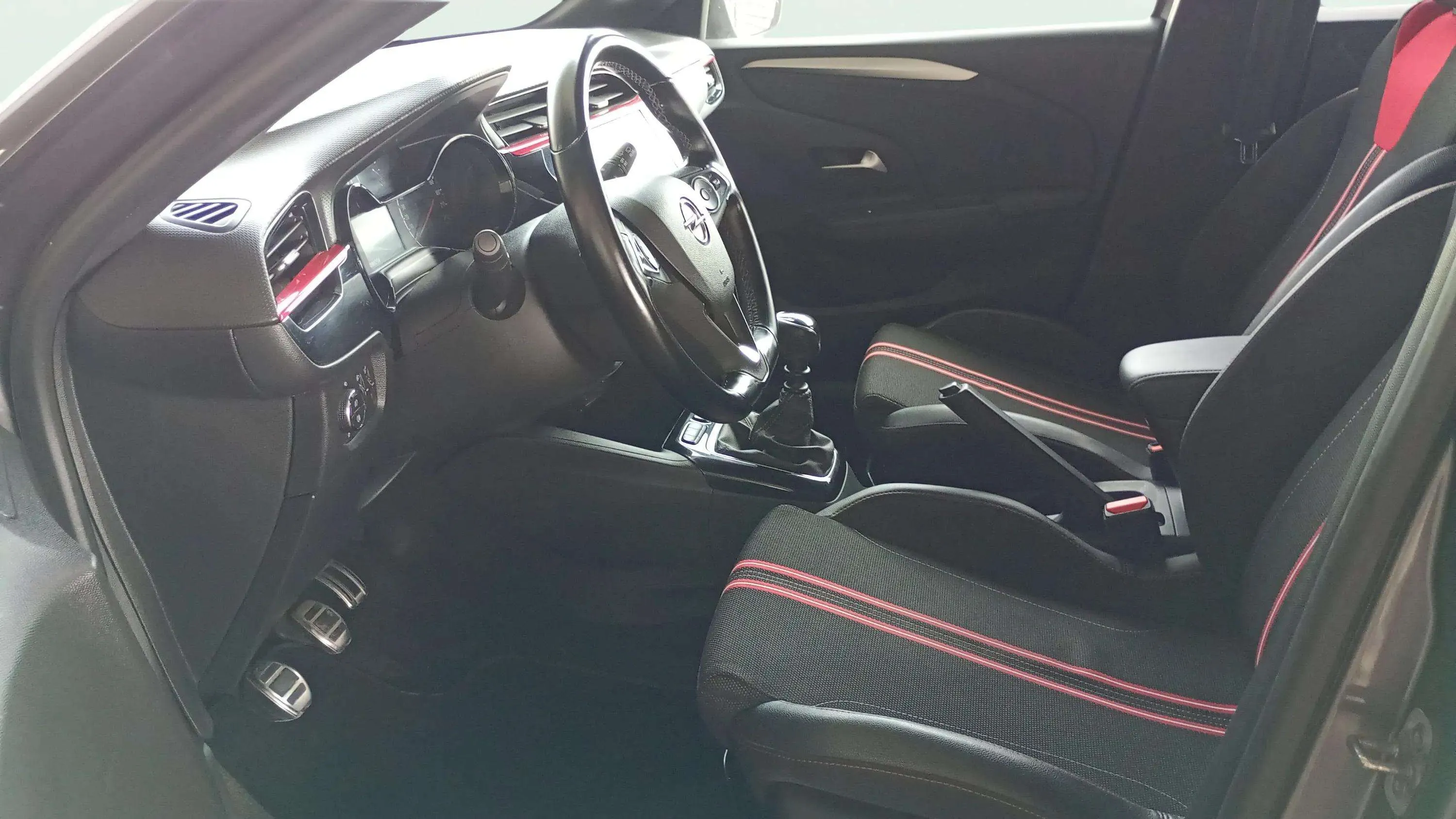 Opel Corsa 1.2T XHL Edition - foto 11