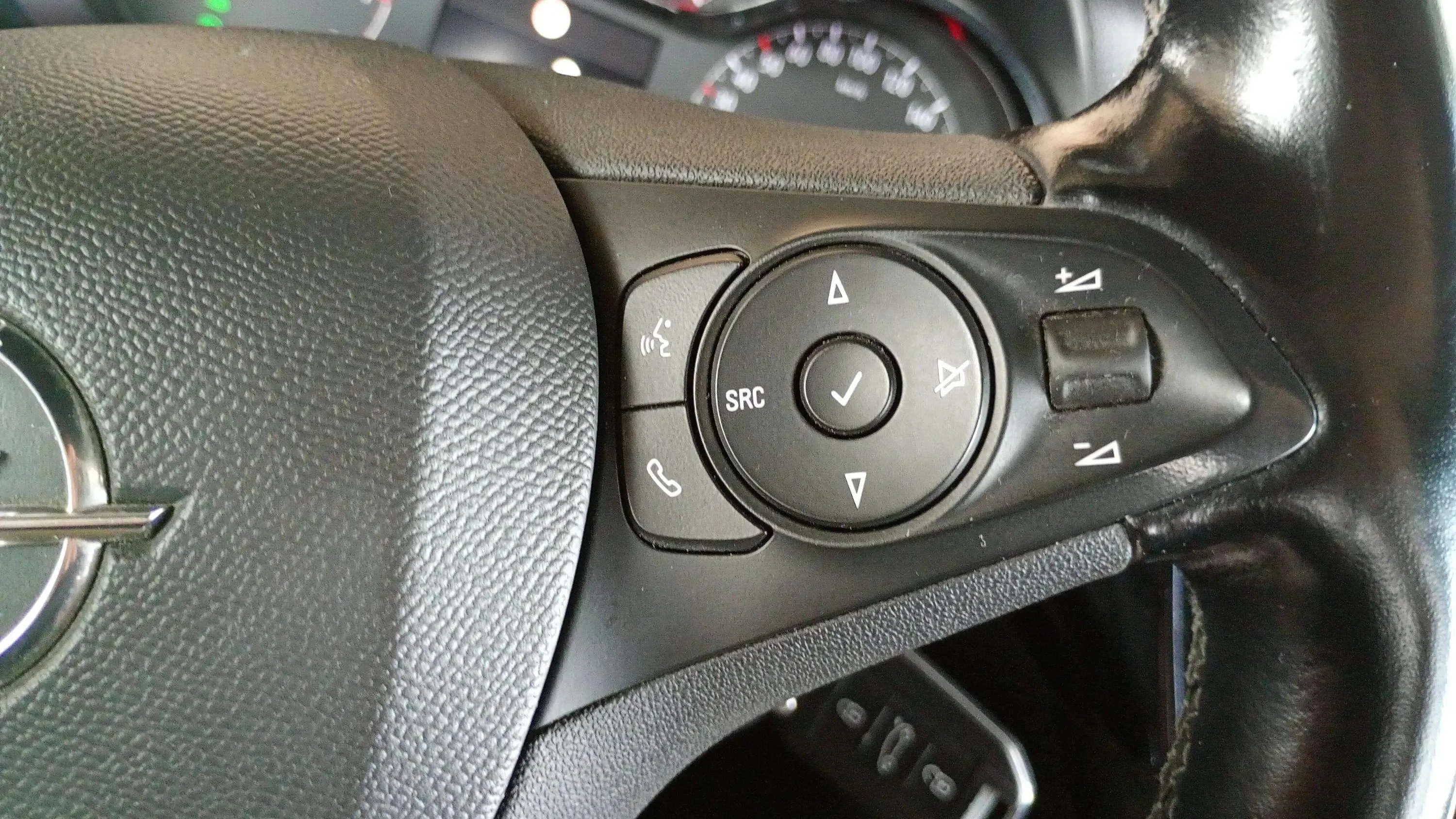 Opel Corsa 1.2T XHL Edition - foto 15