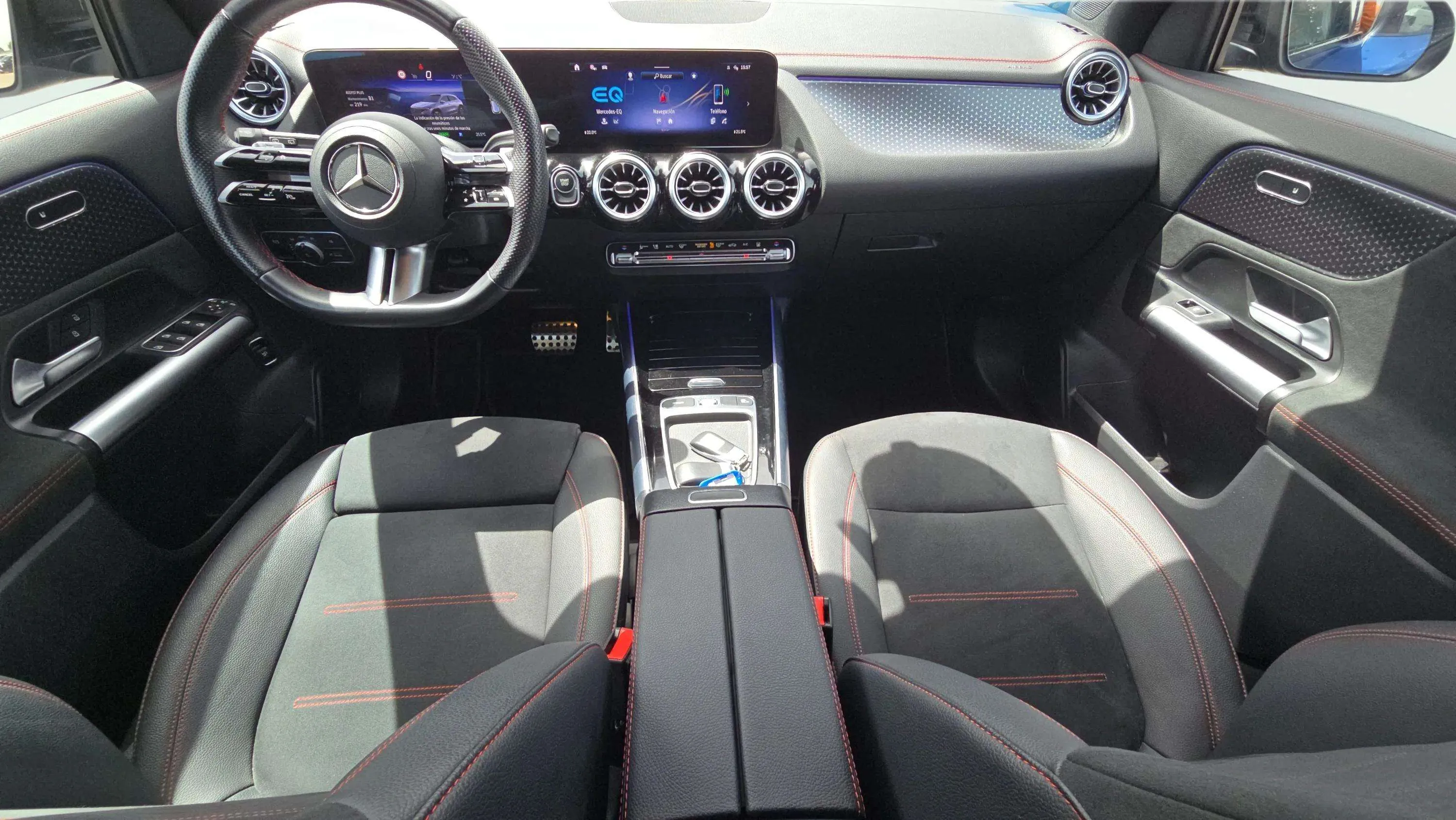 Mercedes-Benz EQA 250+ - foto 24