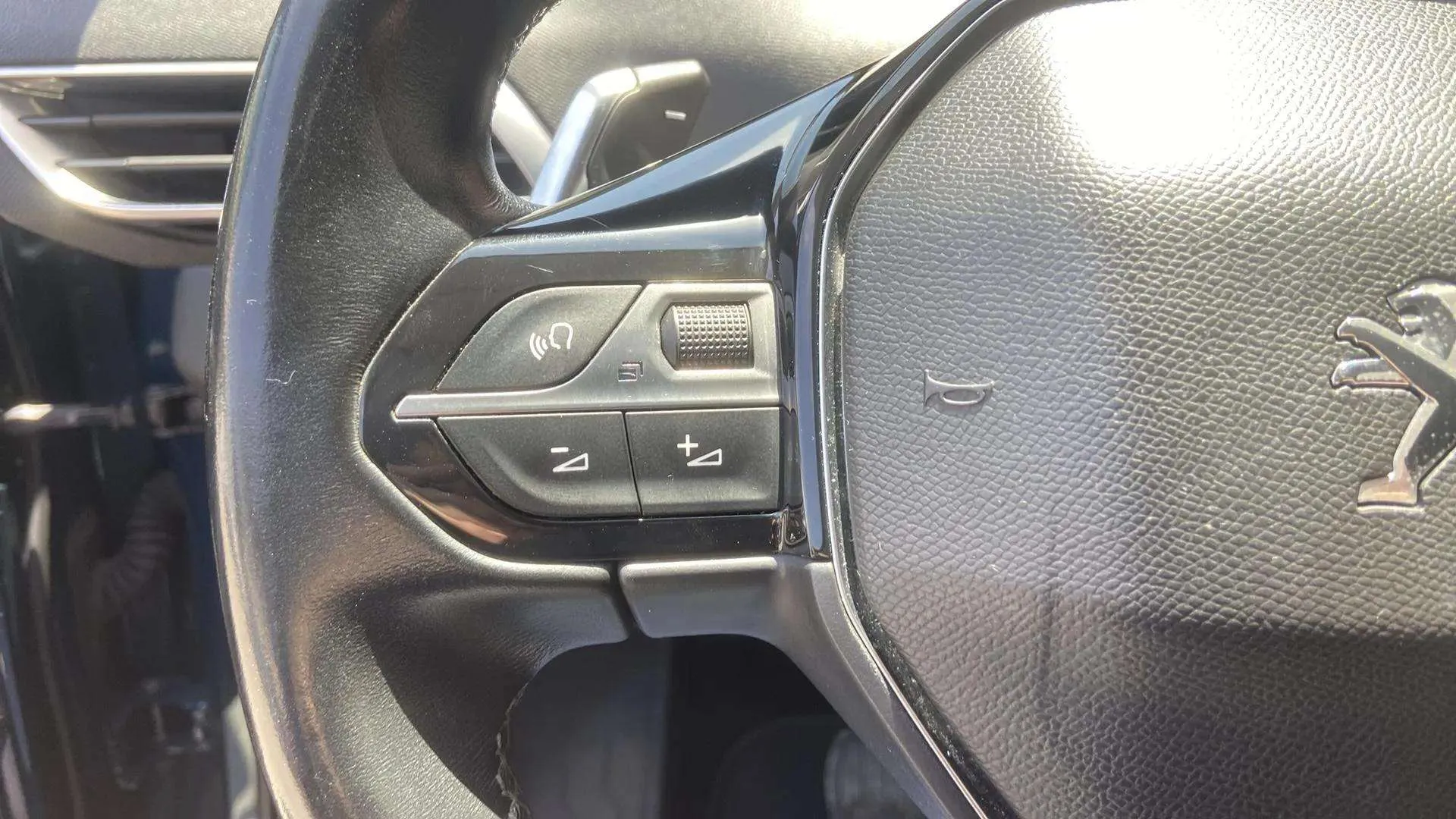 Peugeot 3008 1.2 PureTech Active Pack EAT8 - foto 13