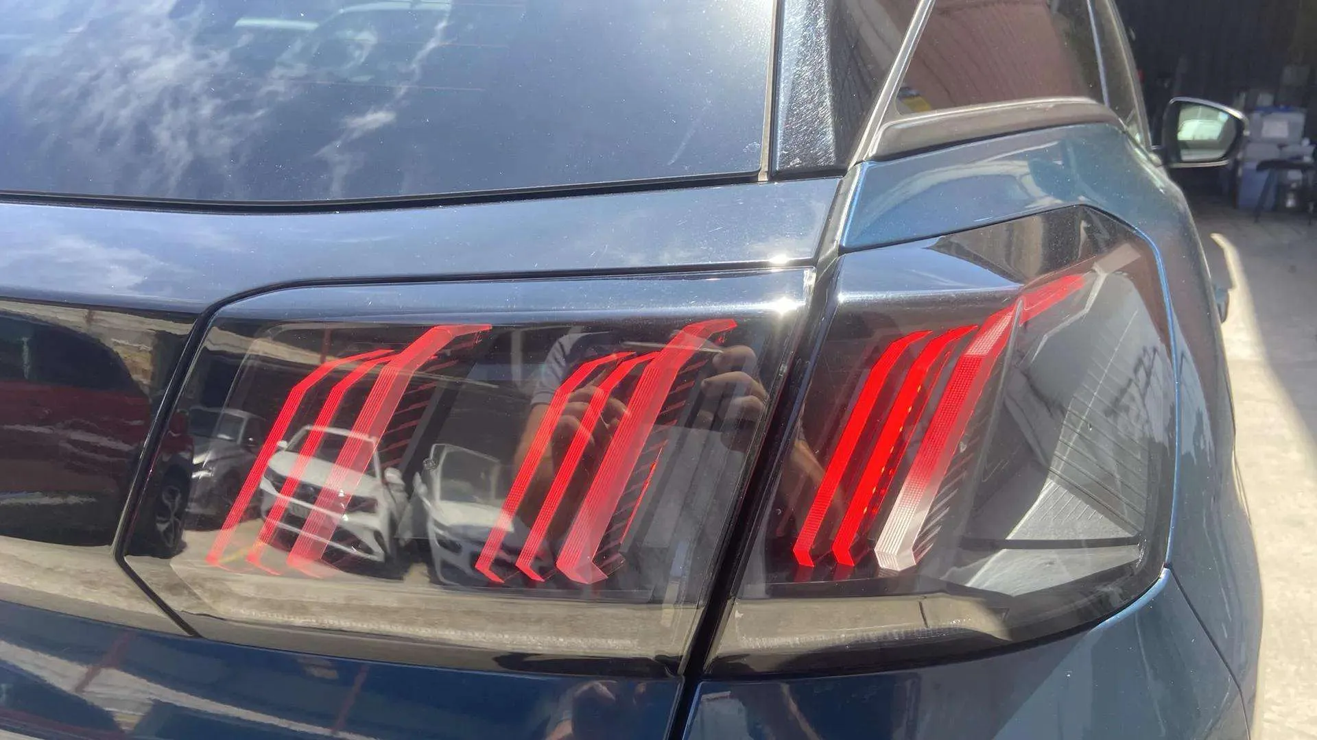 Peugeot 3008 1.2 PureTech Active Pack EAT8 - foto 11