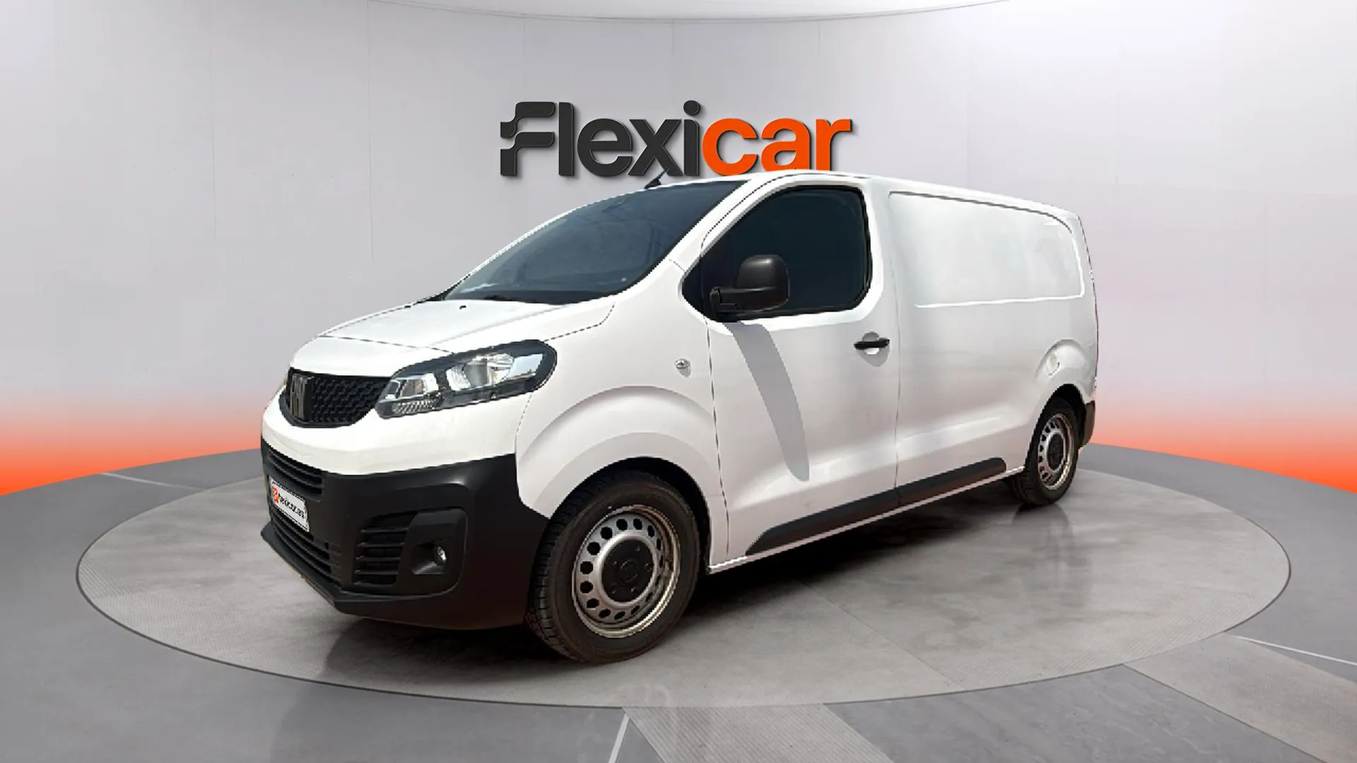 Fiat Scudo Furgón L2 MT6 Lounge - foto 3
