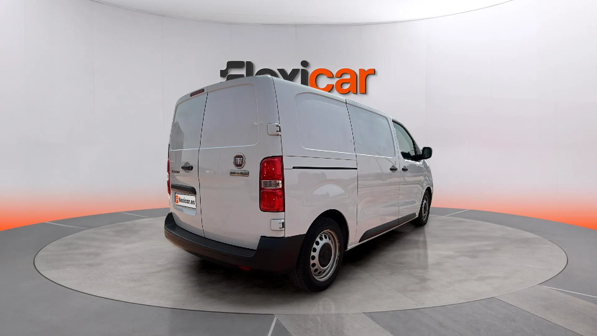 Fiat Scudo Furgón L2 MT6 Lounge - foto 7