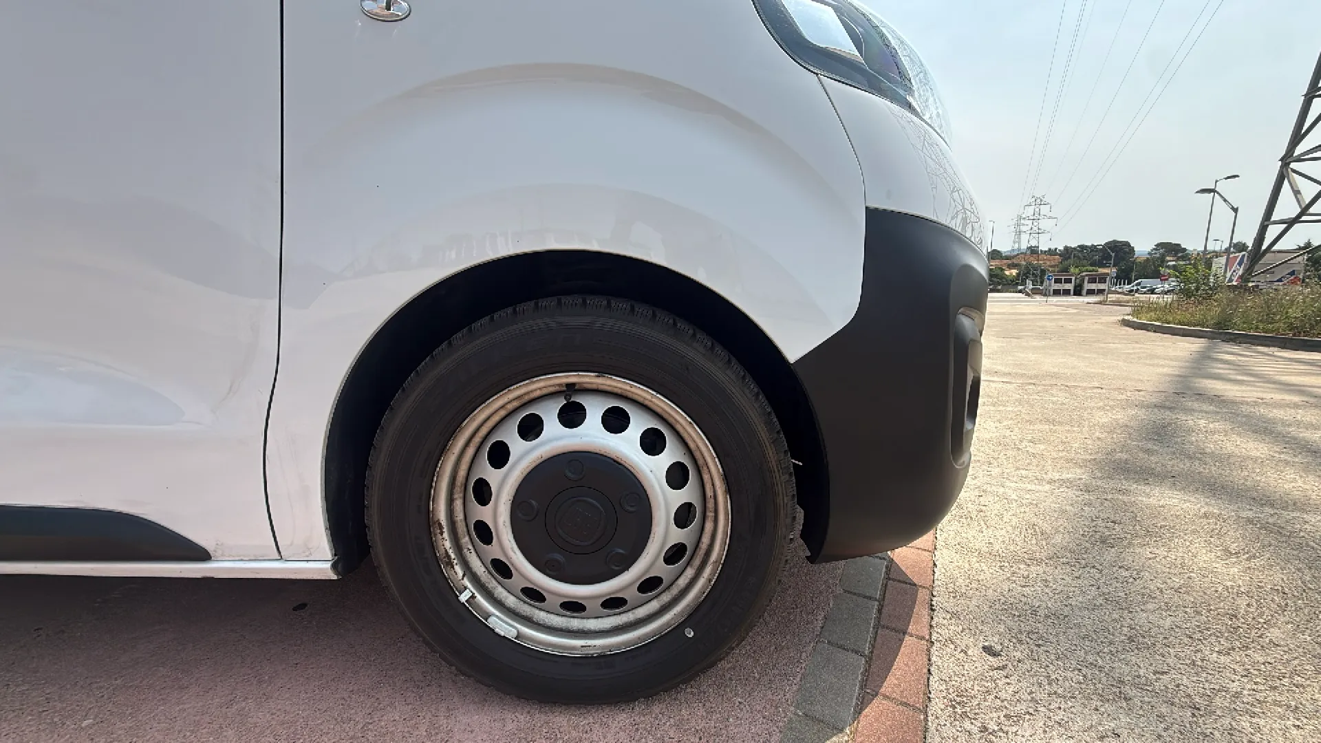 Fiat Scudo Furgón L2 MT6 Lounge - foto 17