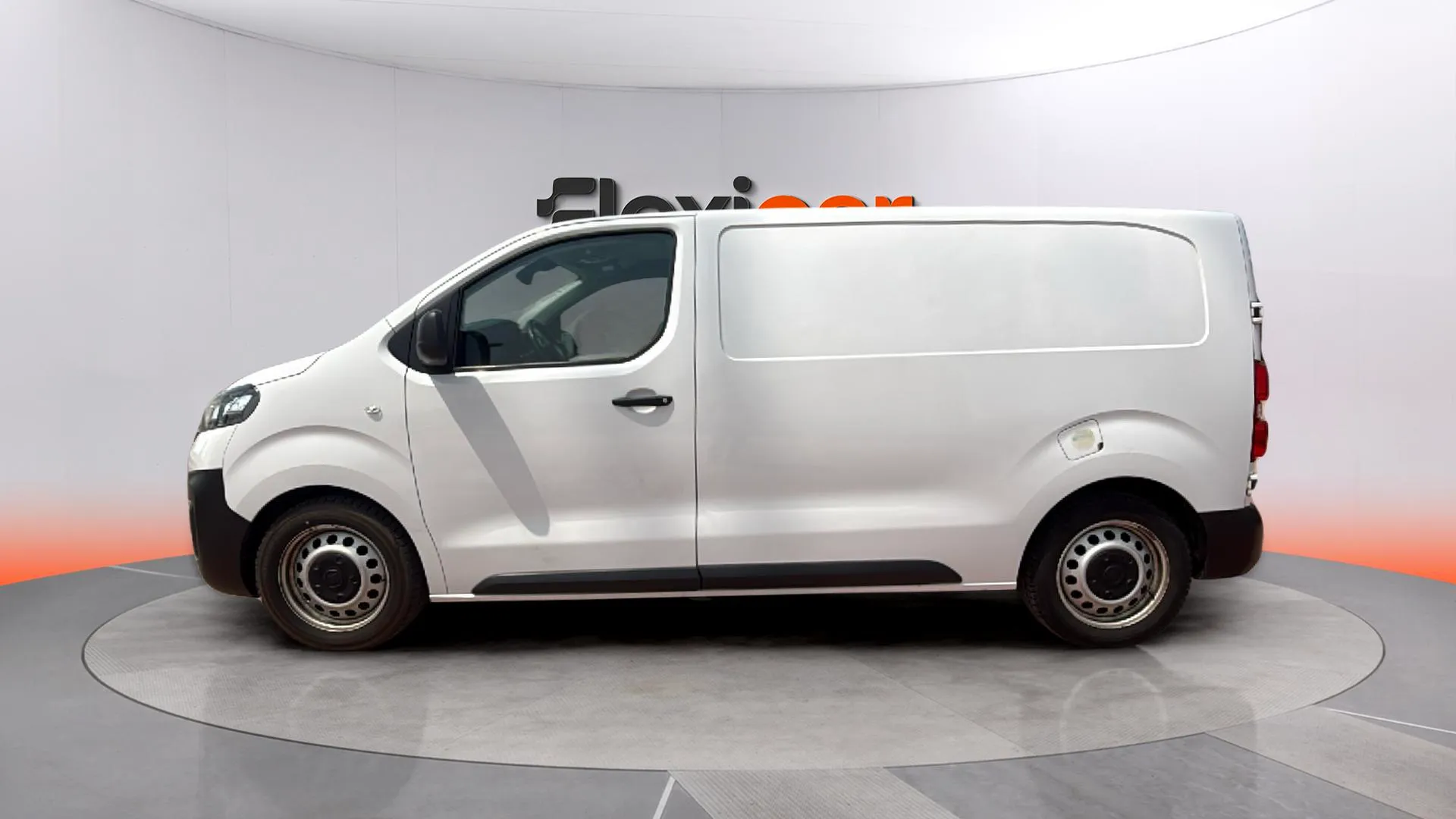 Fiat Scudo Furgón L2 MT6 Lounge - foto 4