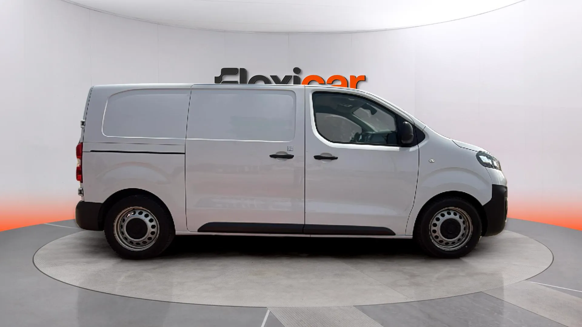 Fiat Scudo Furgón L2 MT6 Lounge - foto 8
