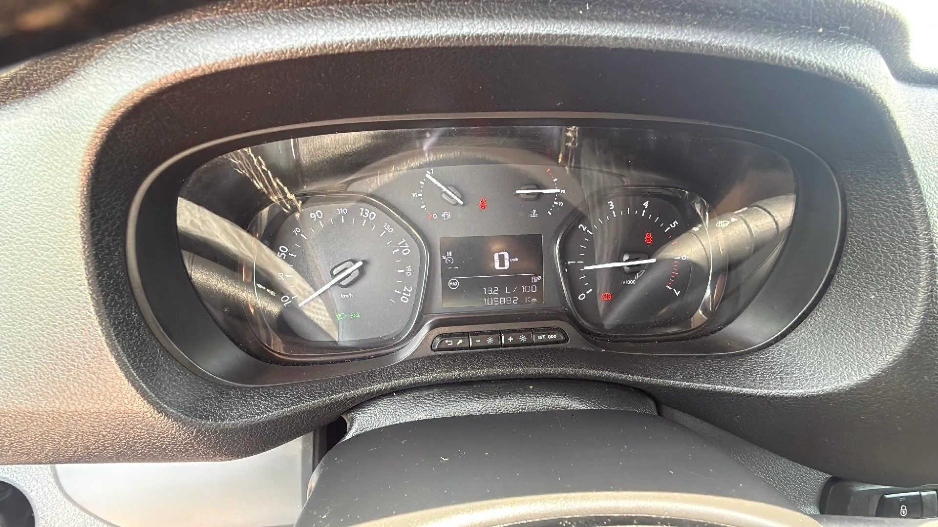 Fiat Scudo Furgón L2 MT6 Lounge - foto 11