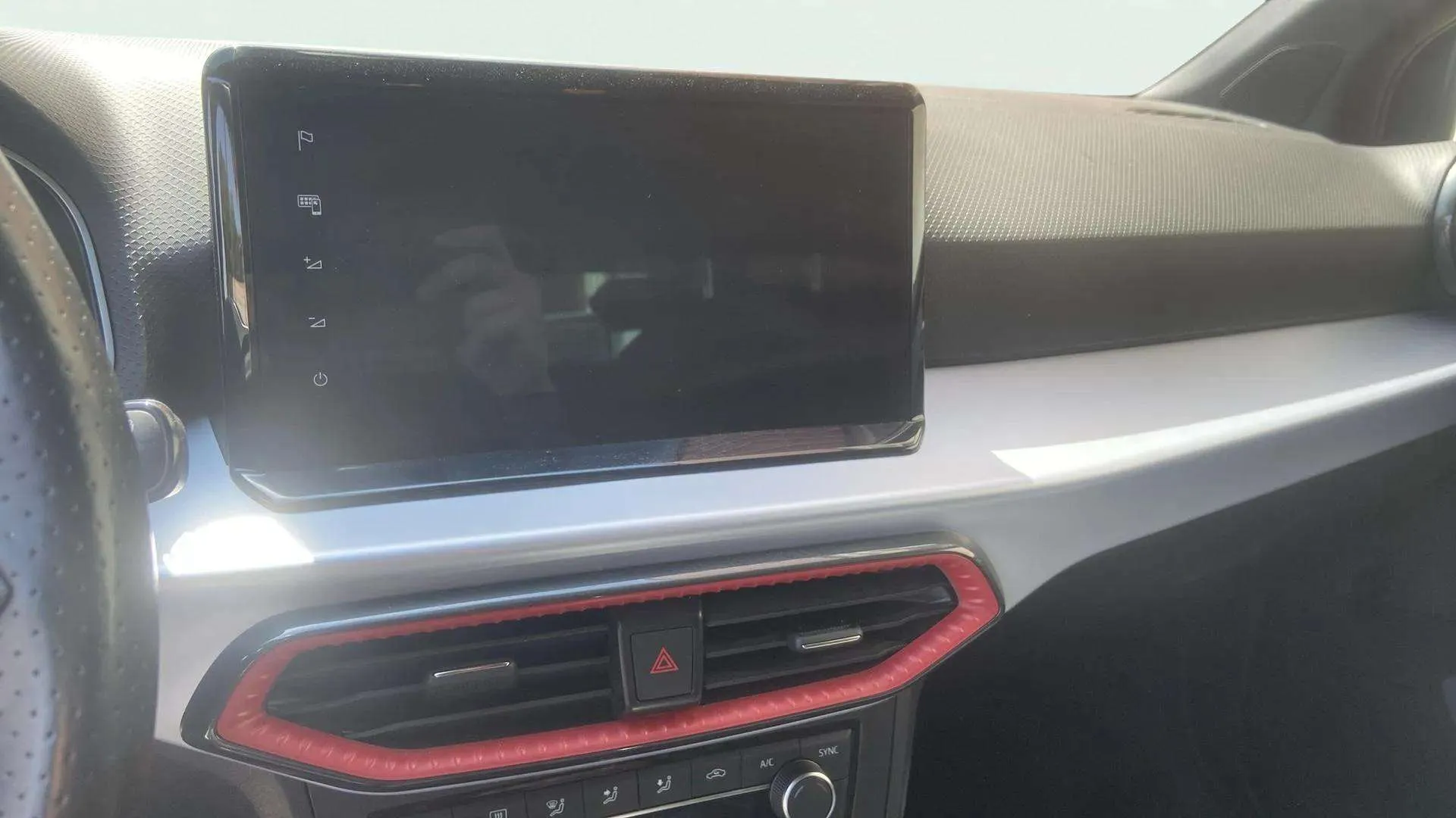 SEAT Arona 1.5 TSI DSG FR XM - foto 25
