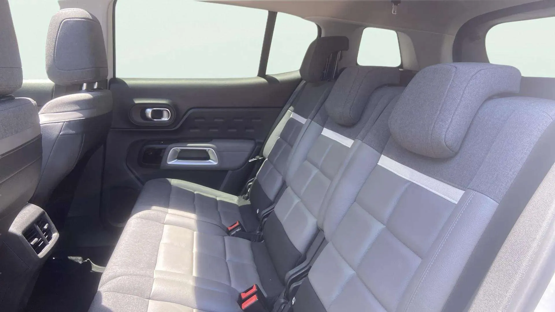 Citroën C5 Aircross 225 e-EAT8 Feel - foto 17