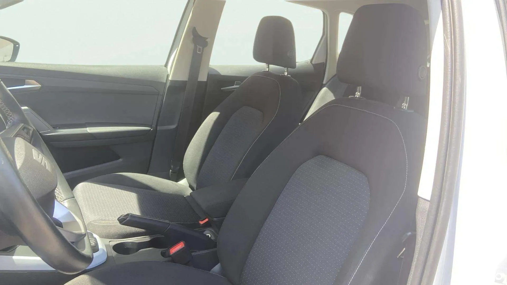 SEAT Arona 1.0 TSI DSG Style XL - foto 20