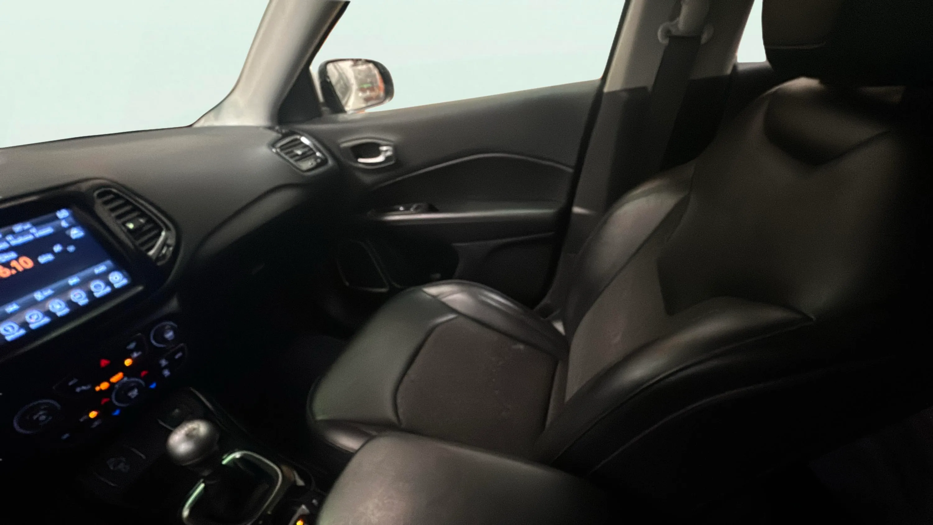 Jeep Compass 1.4 Mair Sport 4x2 - foto 11