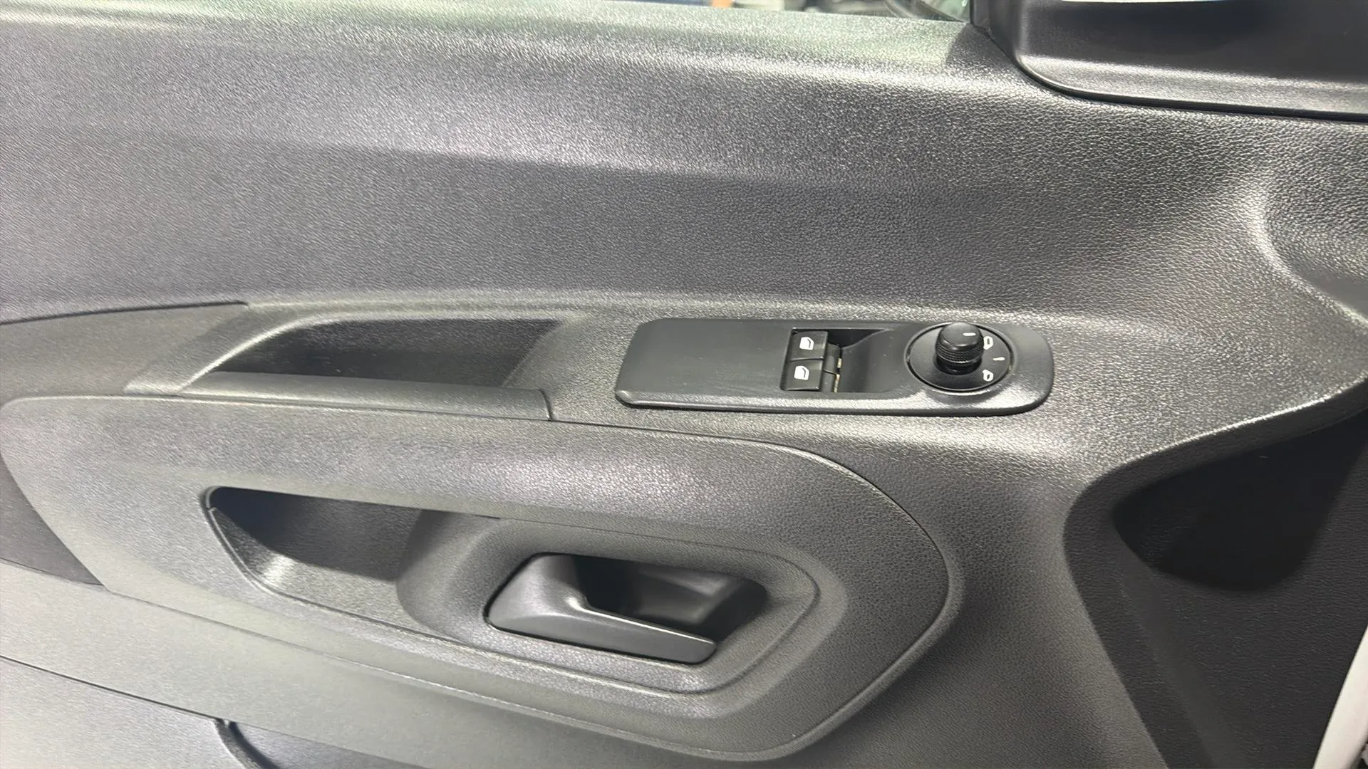 Peugeot Rifter Allure Standard BlueHDi - foto 14