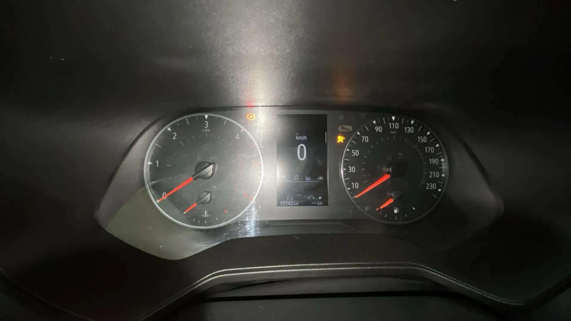 Renault Clio Evolution dCi 100 - foto 8