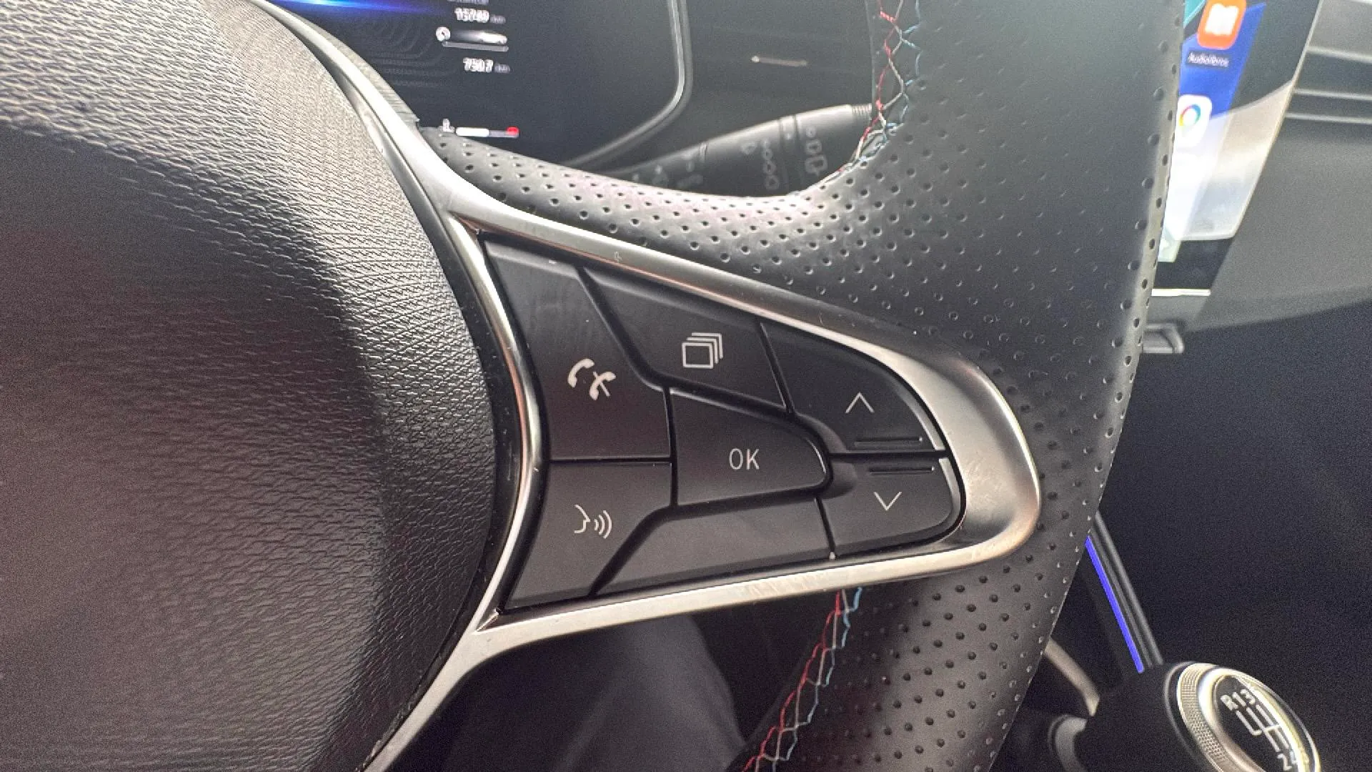 Renault Clio esprit Alpine TCe 90 - foto 12