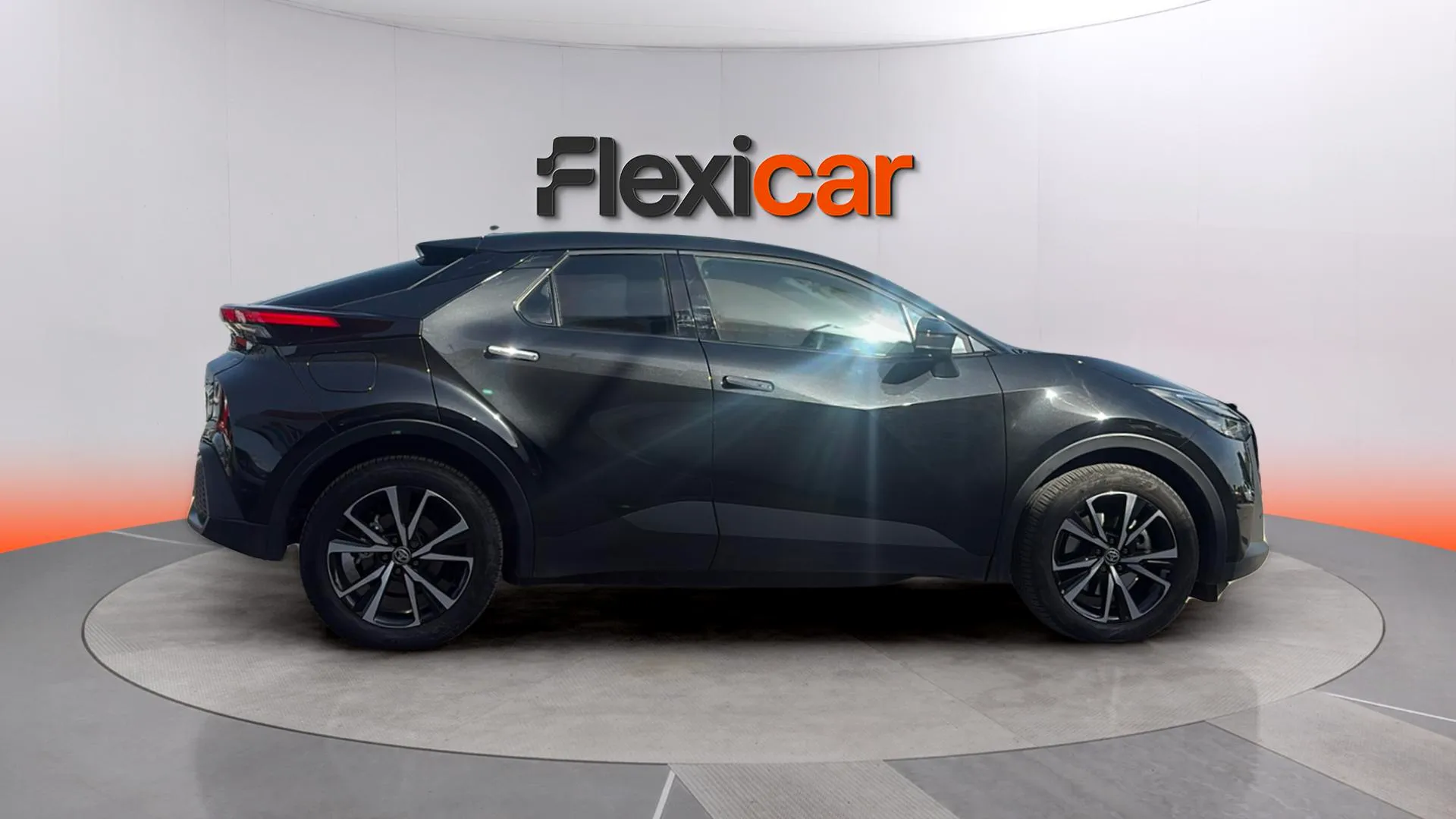 Toyota C-HR 2.0 220PH Advance - foto 10