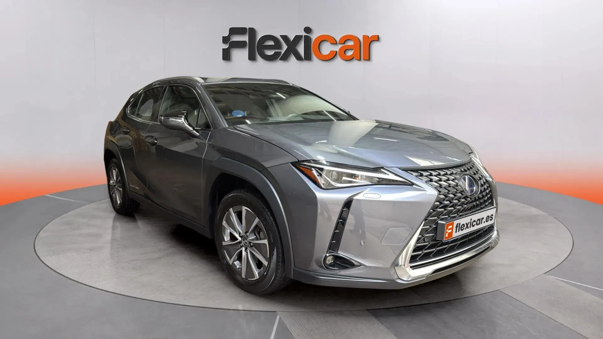 Lexus UX 300e e-UX Plus