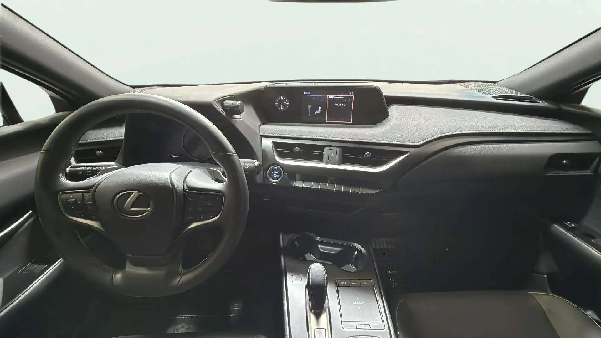 Lexus UX 300e e-UX Plus - foto 15